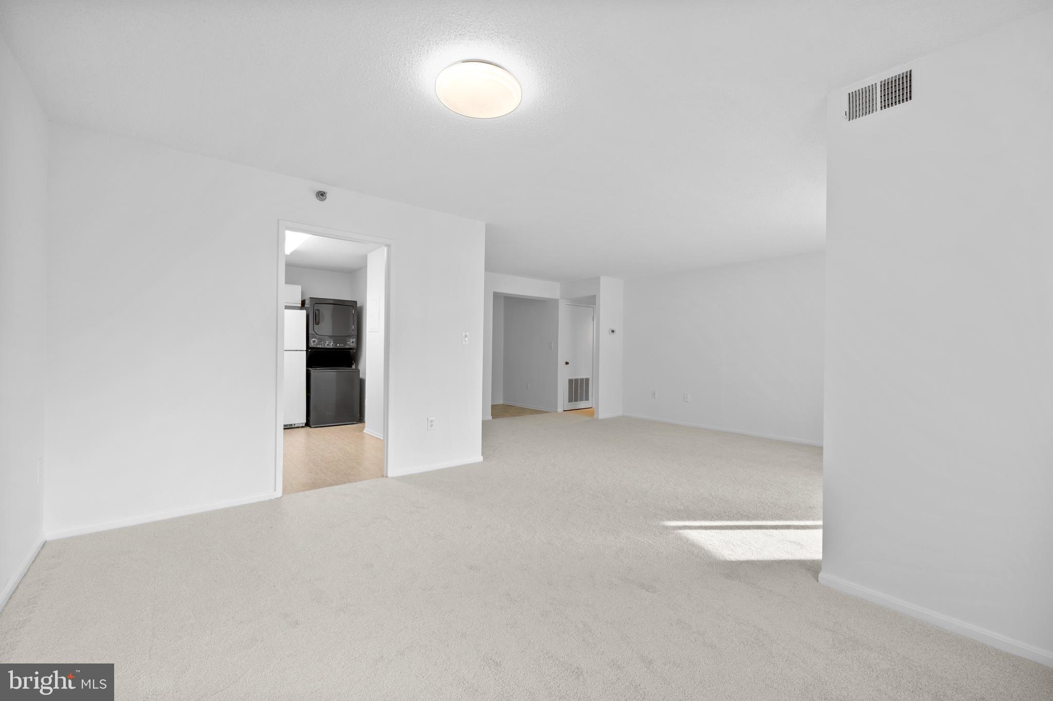15115 INTERLACHEN DRIVE 3-716
