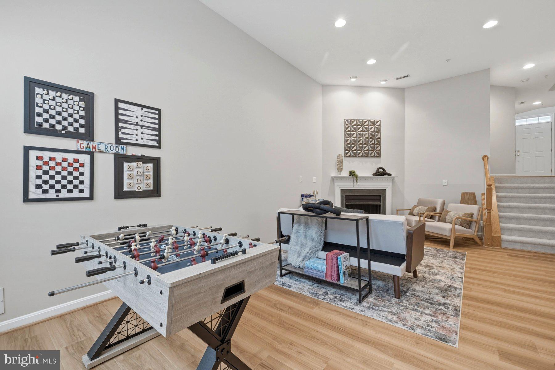 133 WOOTTON OAKS COURT