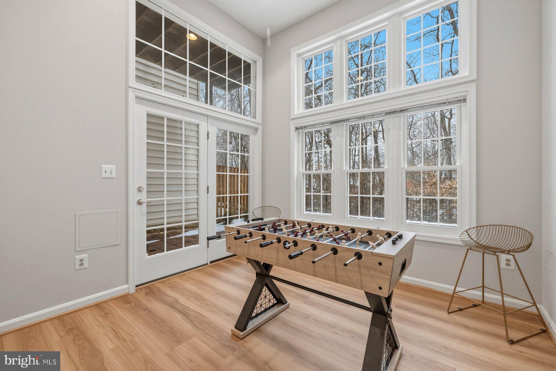 133 WOOTTON OAKS COURT