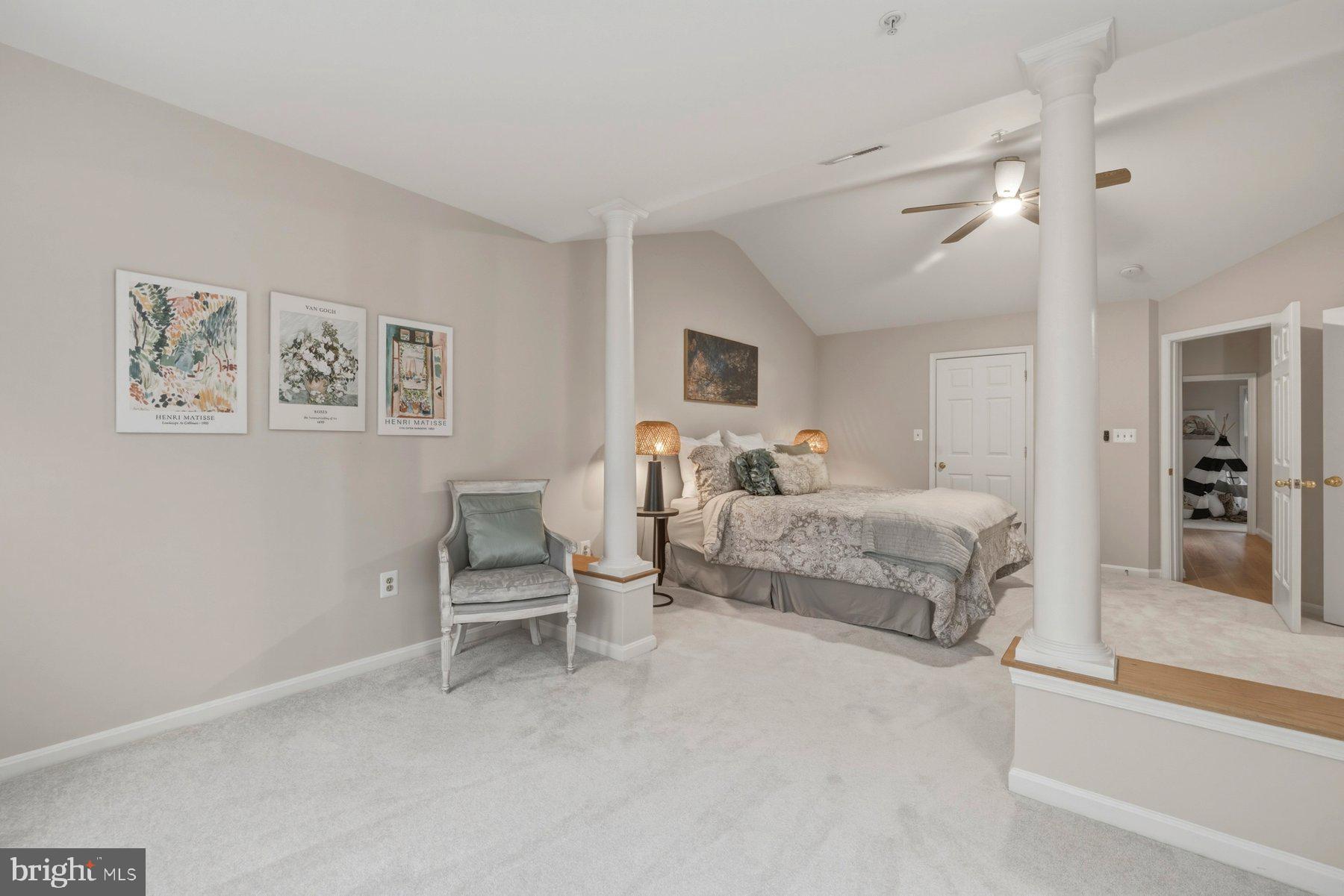 133 WOOTTON OAKS COURT