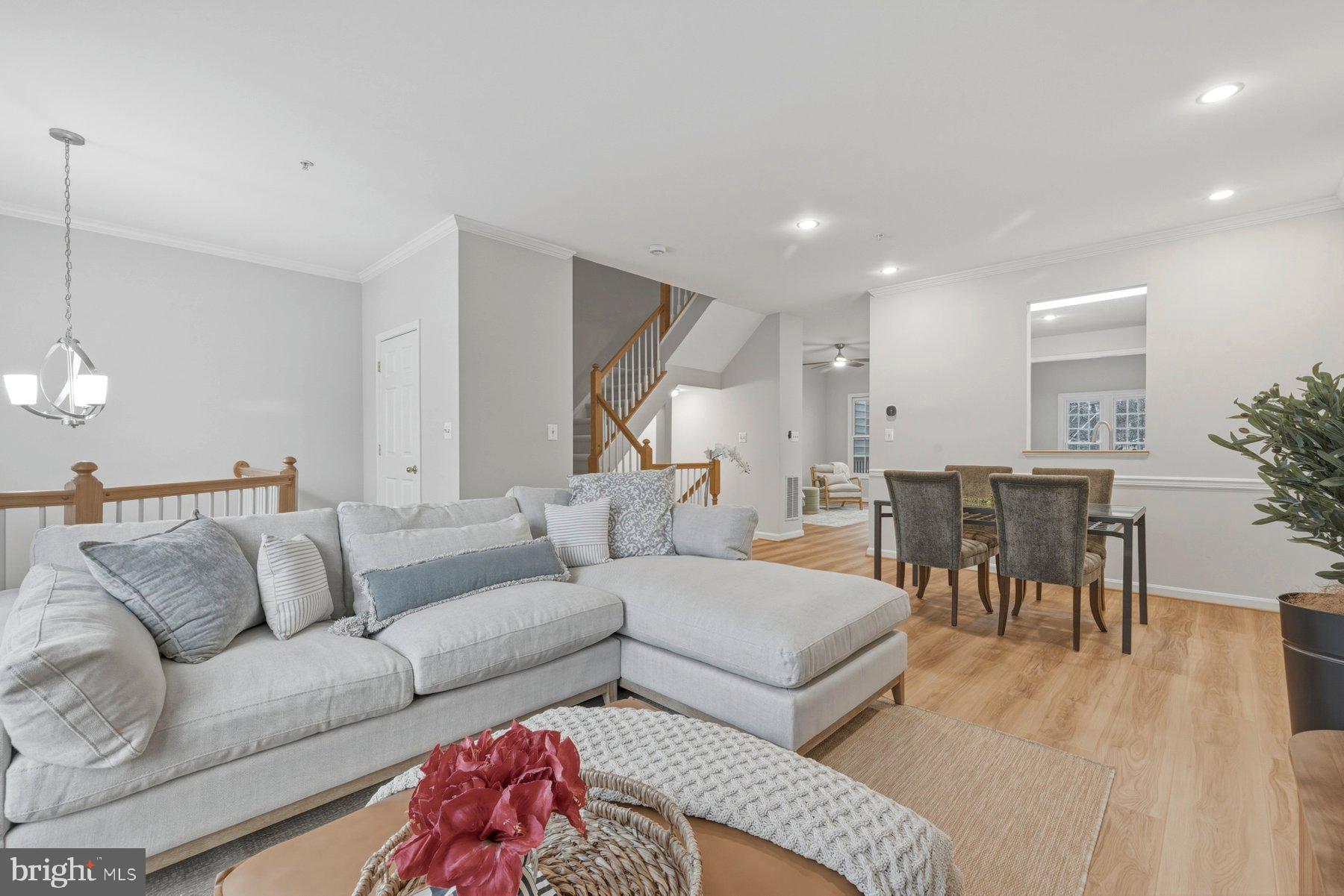 133 WOOTTON OAKS COURT