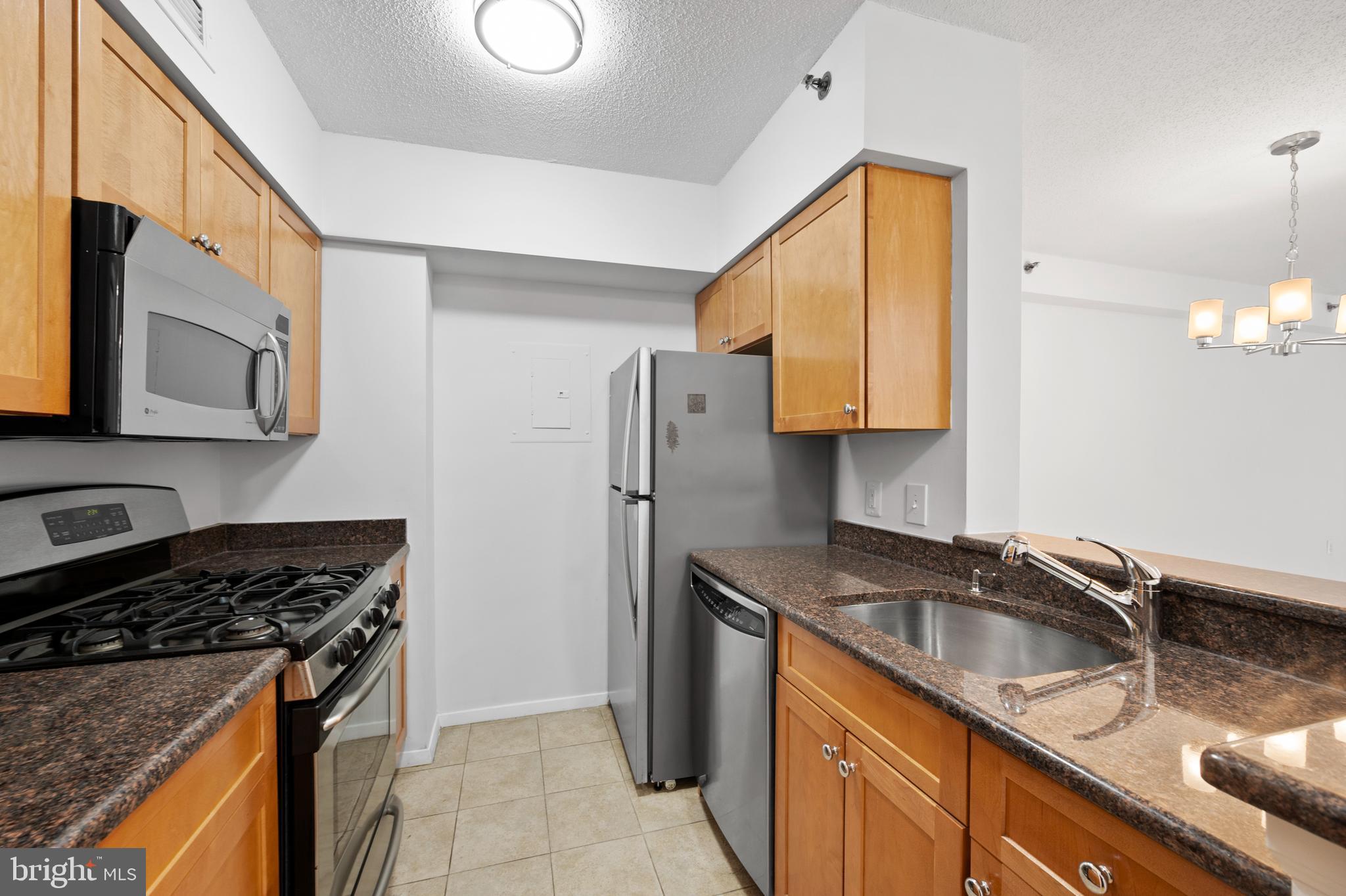 4801 FAIRMONT AVENUE 412