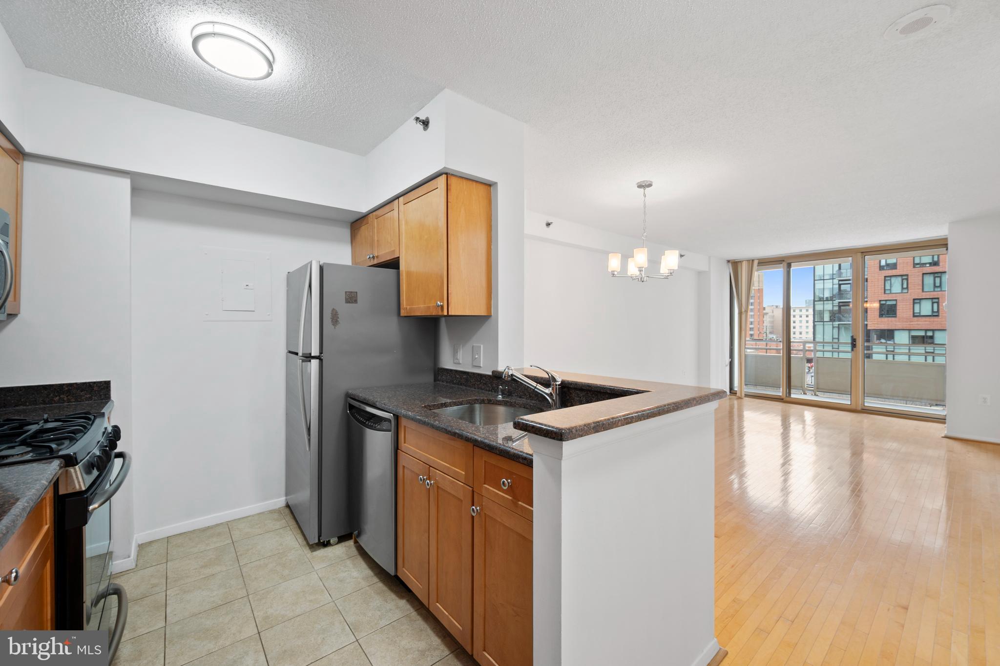 4801 FAIRMONT AVENUE 412