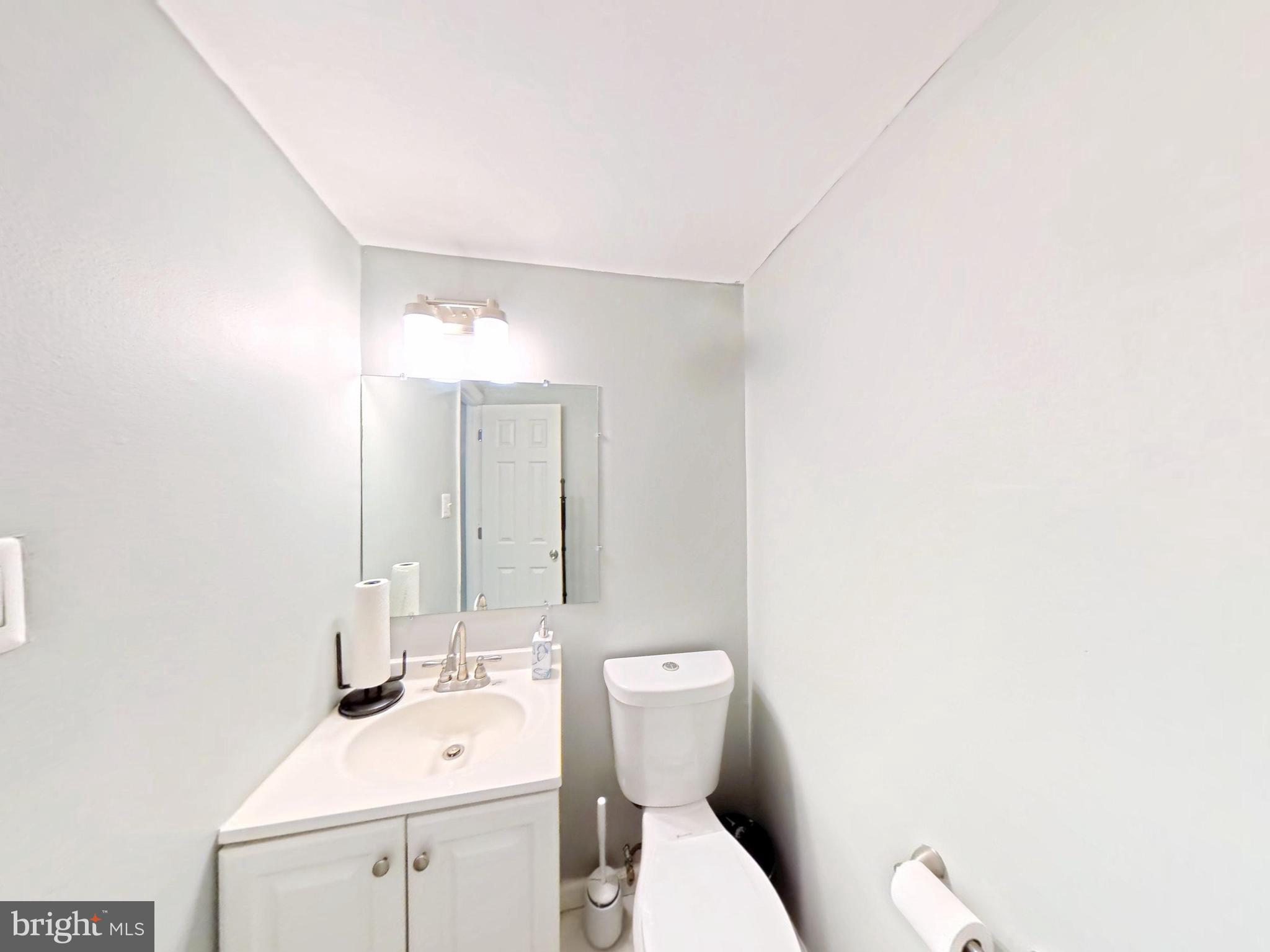 18428 POINT SENECA PLACE