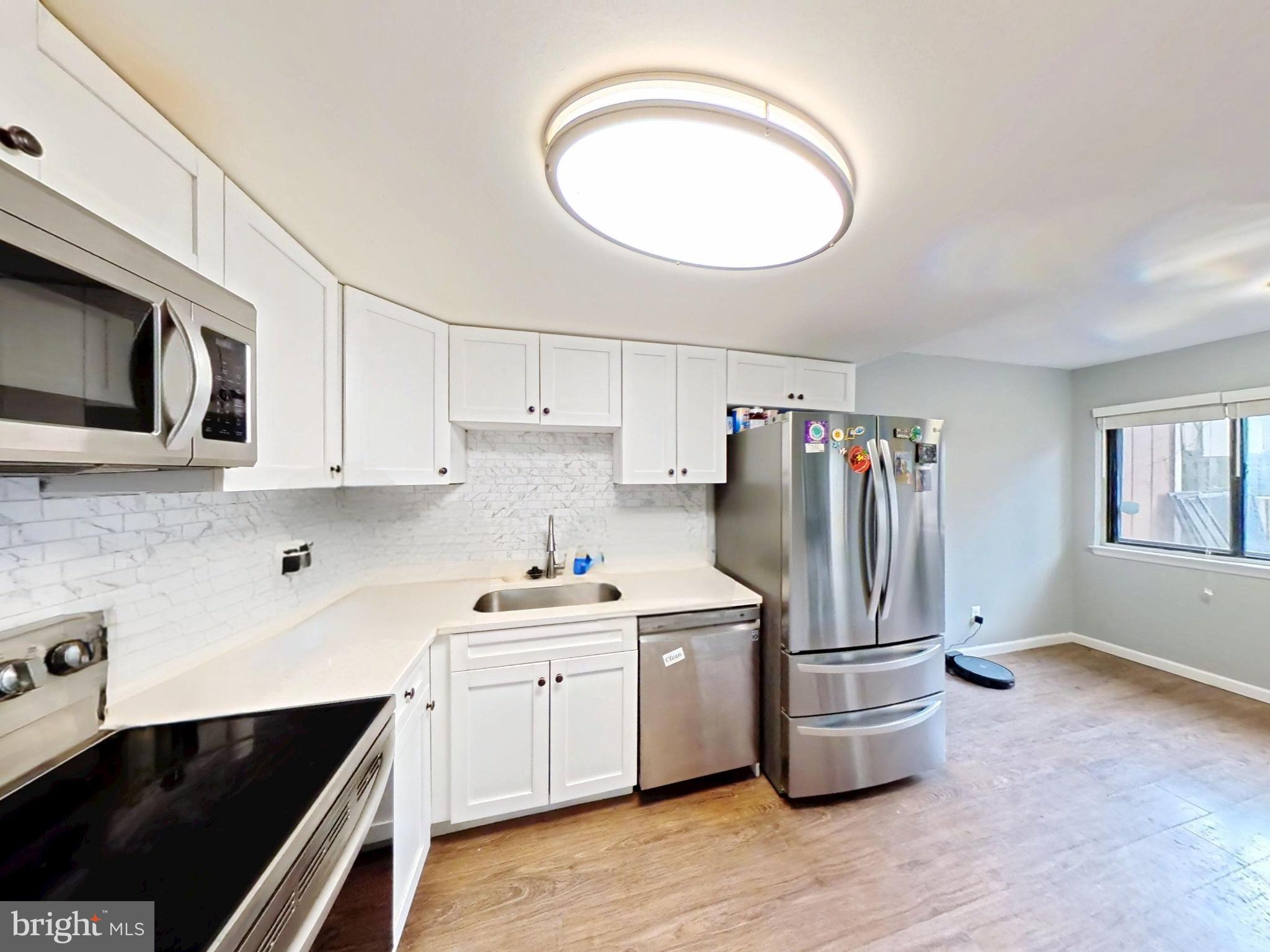 18428 POINT SENECA PLACE