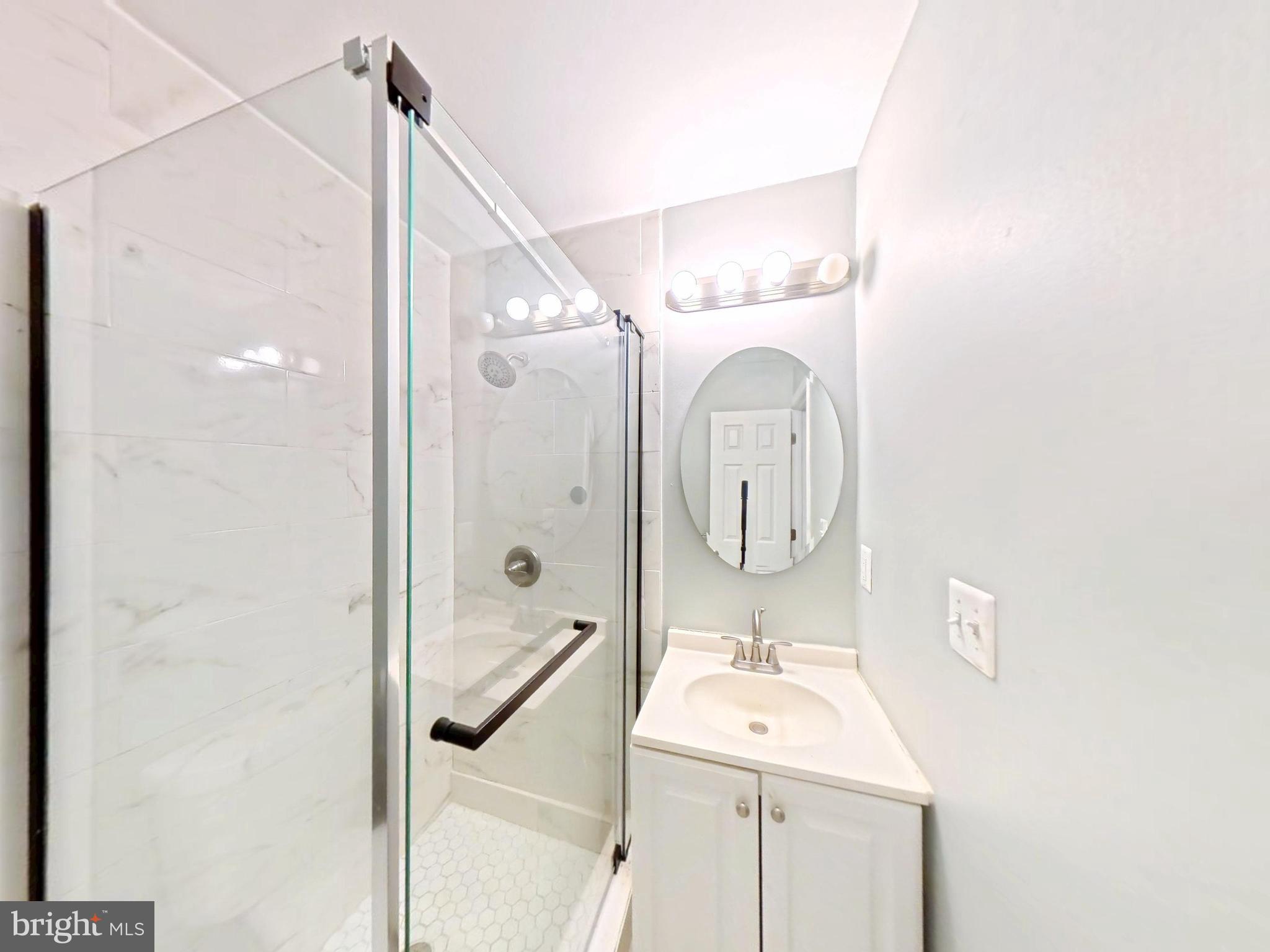 18428 POINT SENECA PLACE