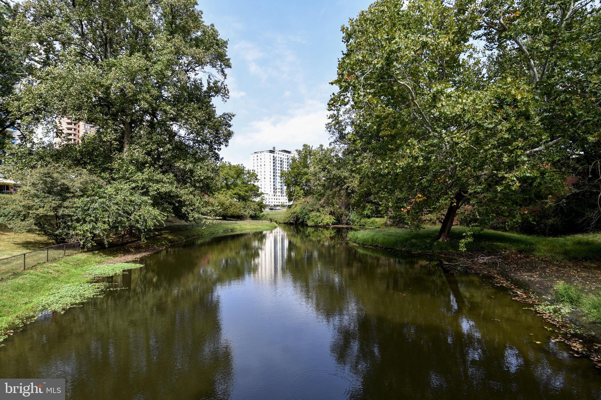 10201 GROSVENOR PLACE 1015