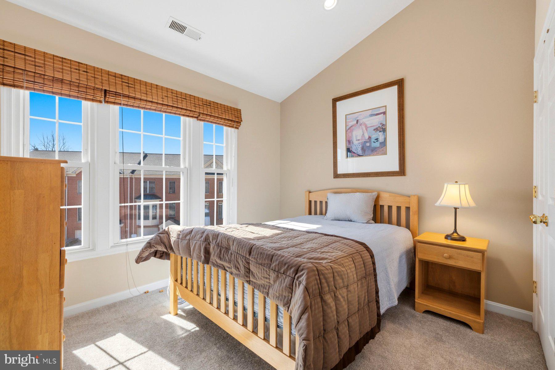 487 WINDING ROSE DRIVE