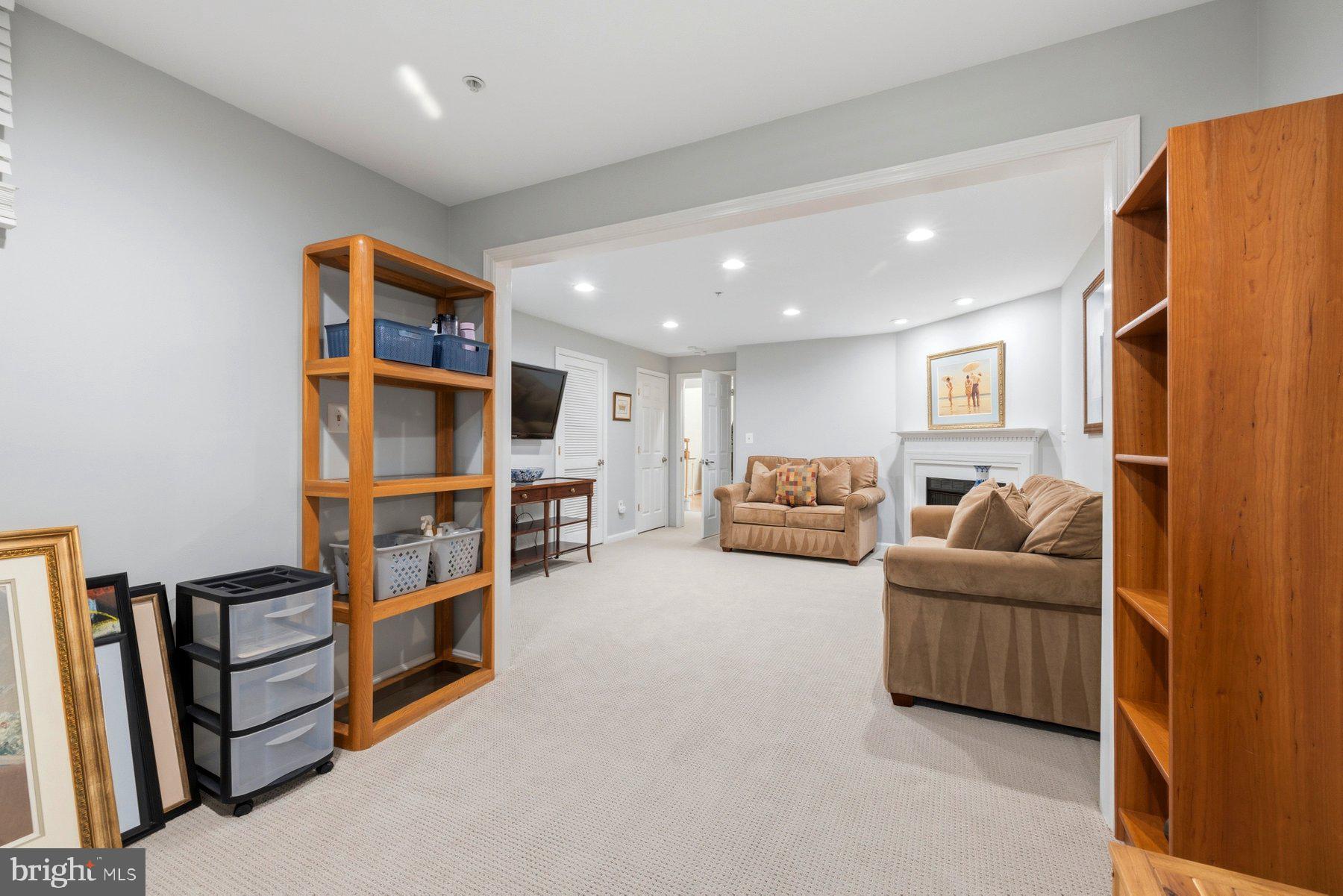 487 WINDING ROSE DRIVE