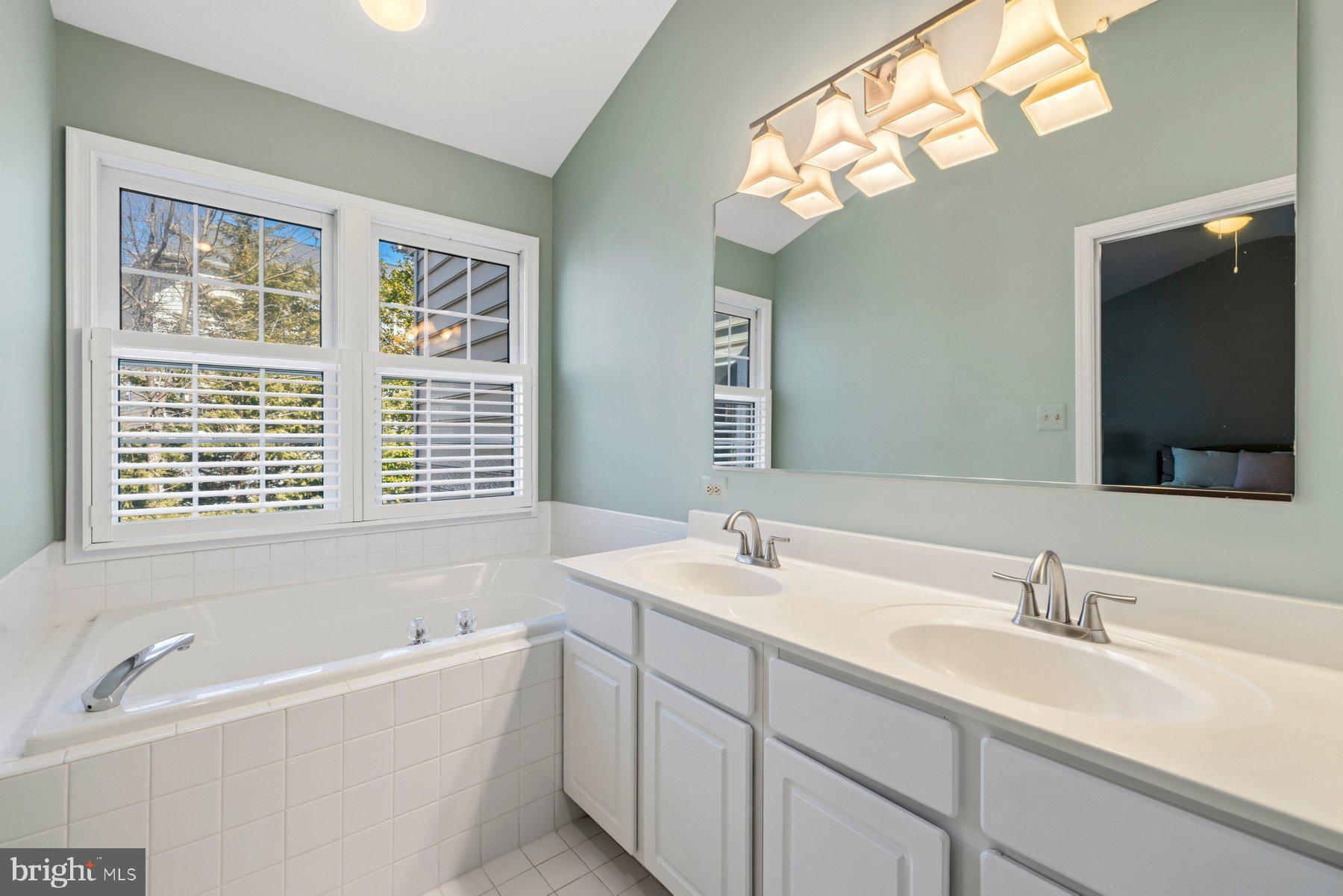 487 WINDING ROSE DRIVE