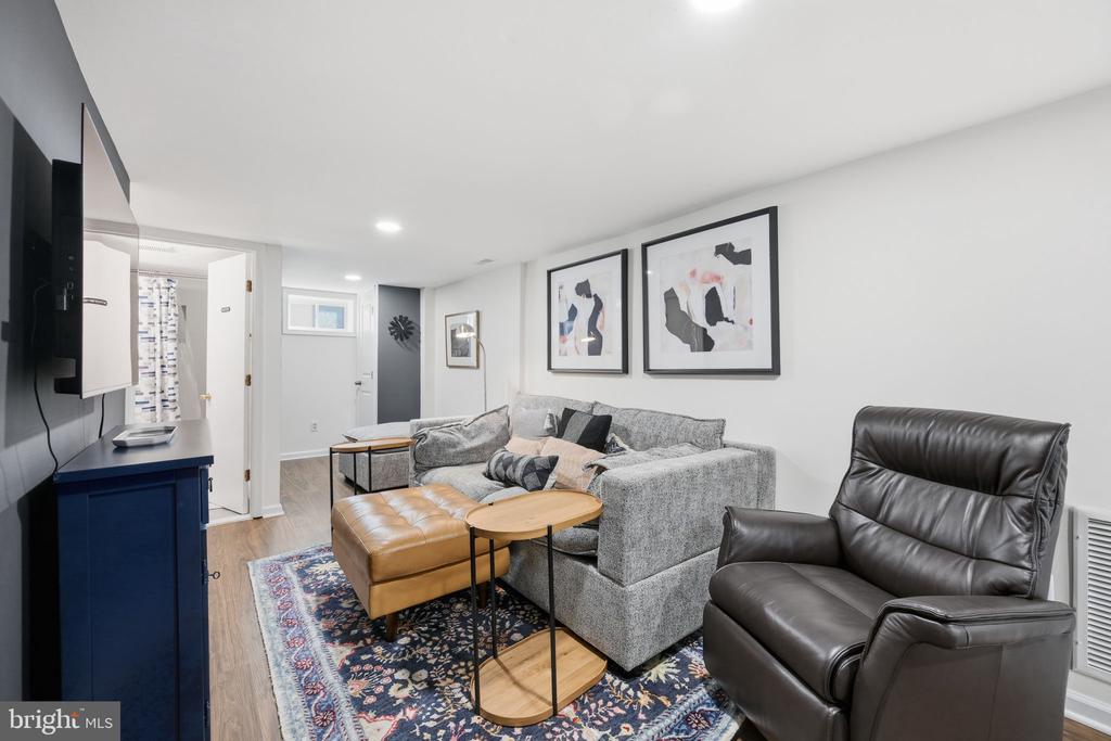 309 ELM AVENUE