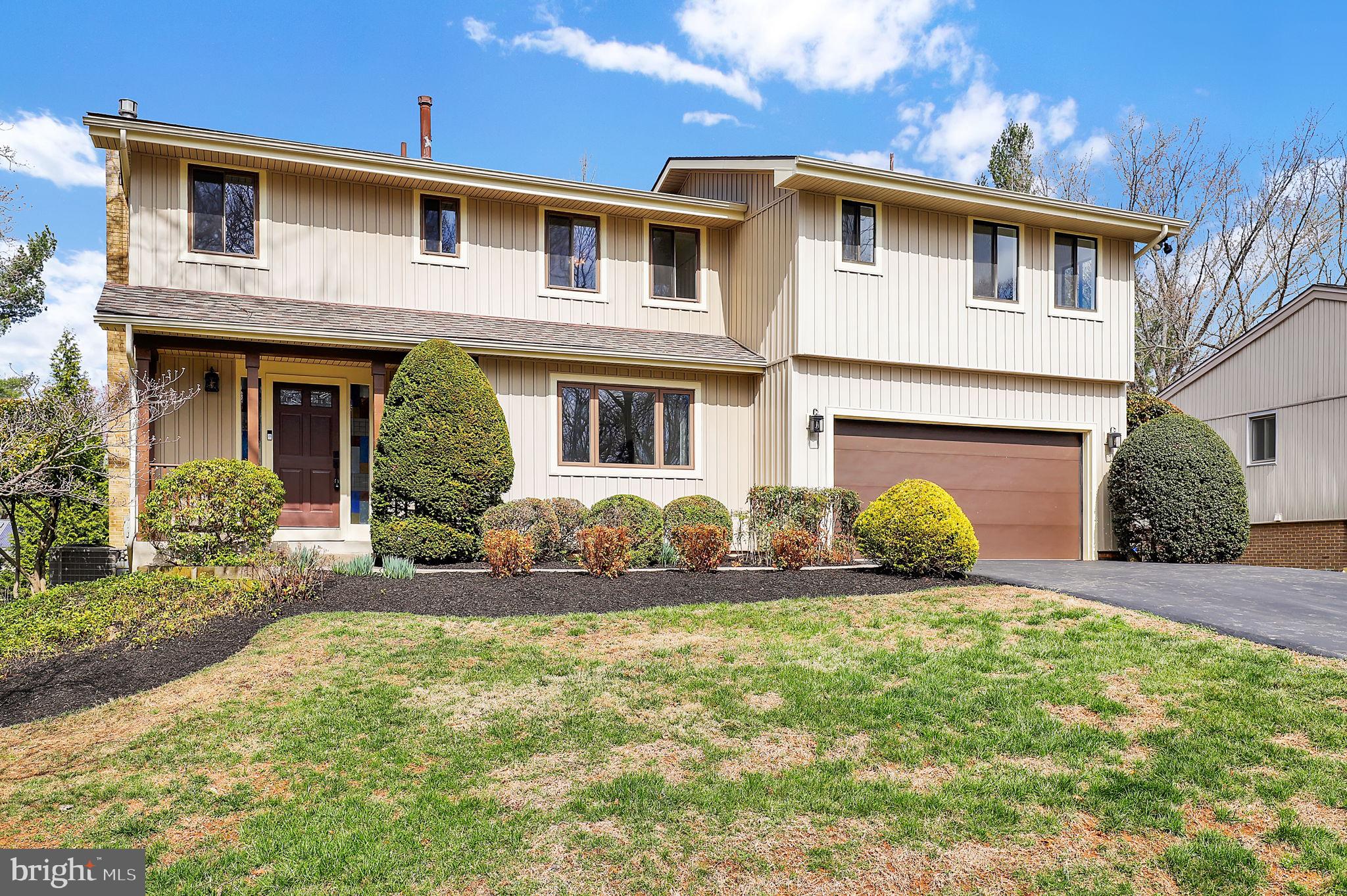 11617 SILENT VALLEY LANE