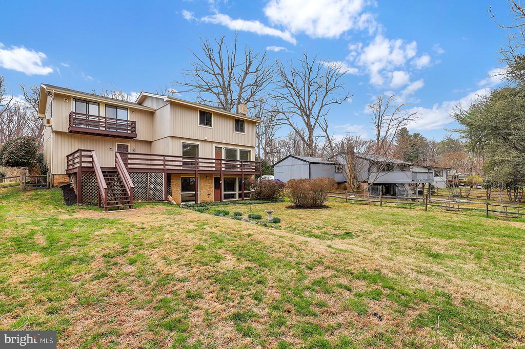 11617 SILENT VALLEY LANE