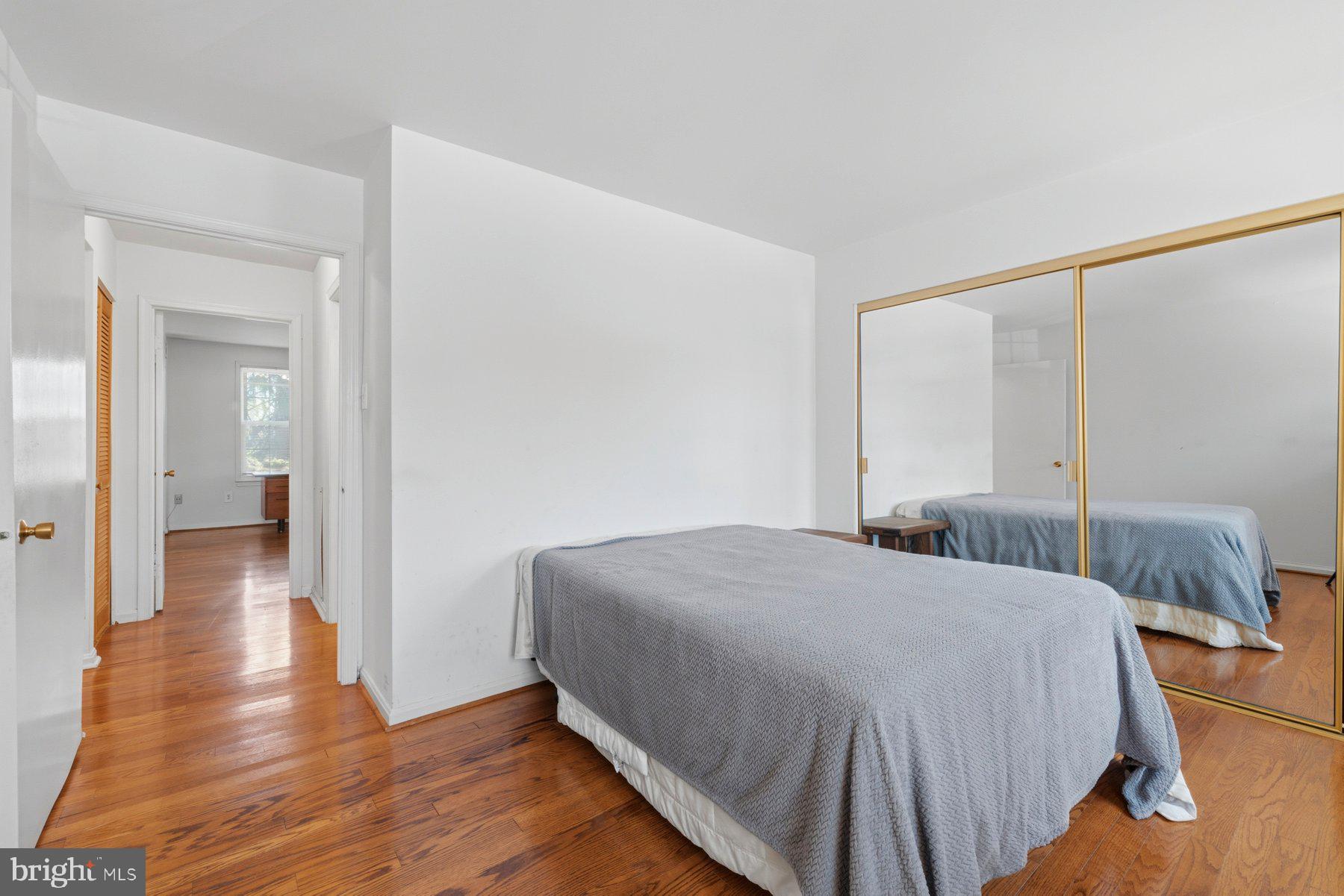 754 QUINCE ORCHARD BOULEVARD 754-10