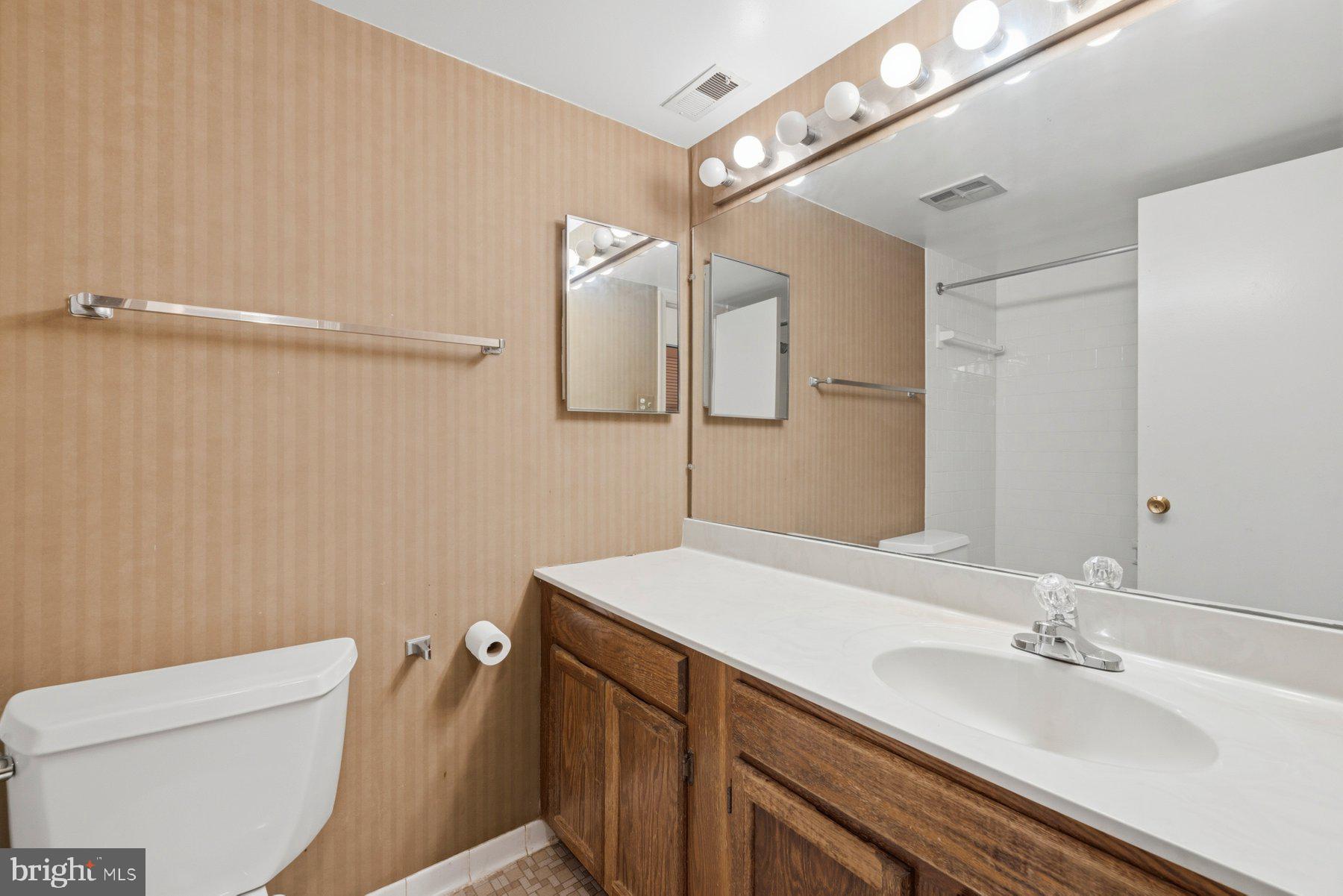 754 QUINCE ORCHARD BOULEVARD 754-10