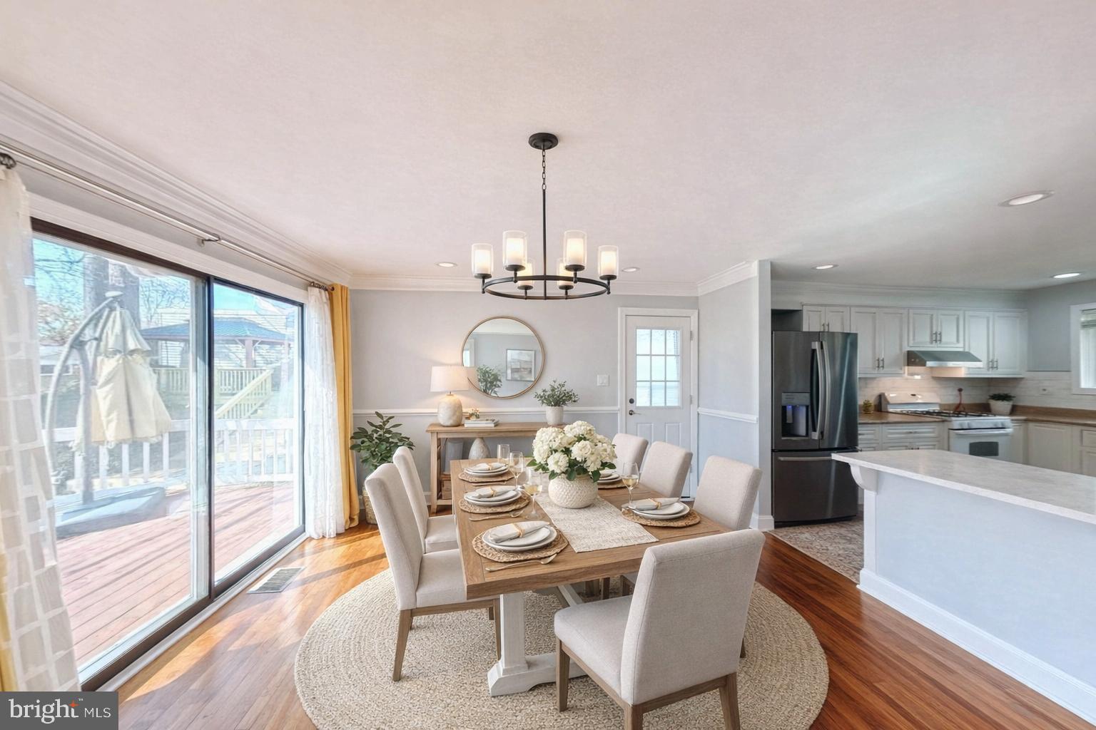1012 LOXFORD TERRACE