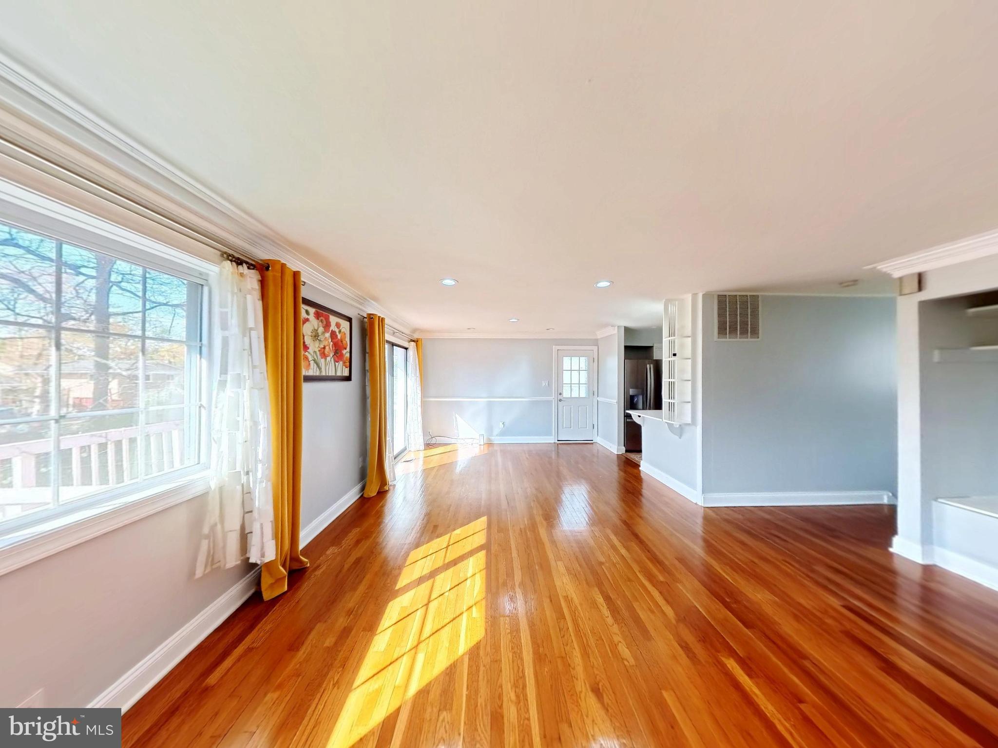 1012 LOXFORD TERRACE