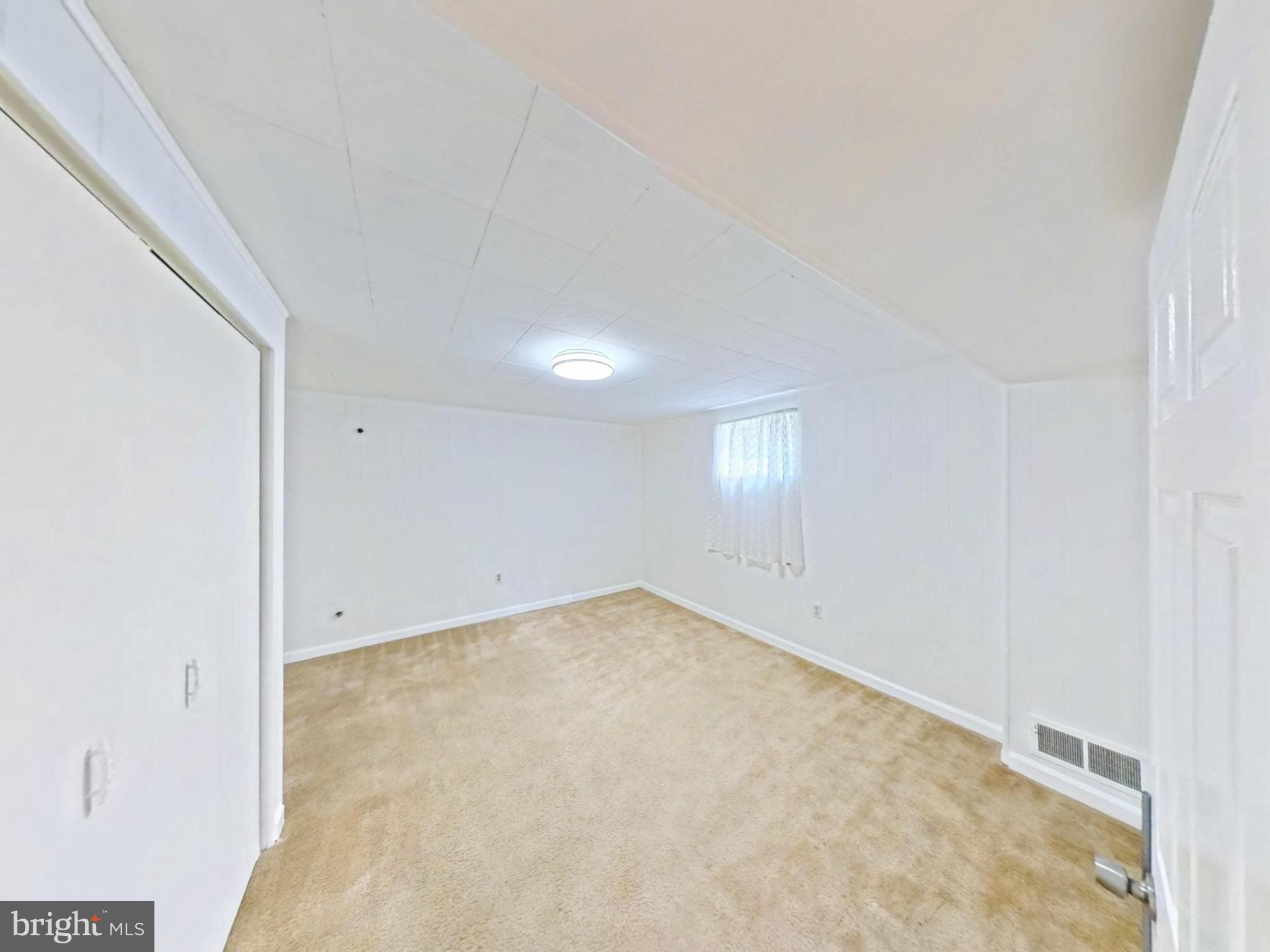 1012 LOXFORD TERRACE