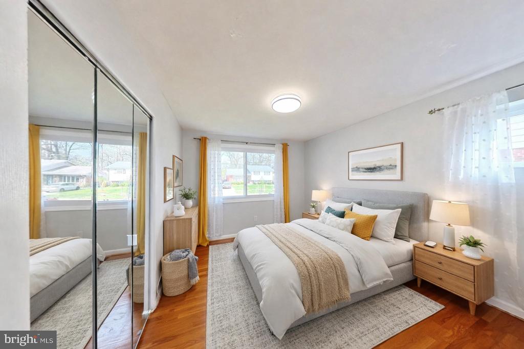 1012 LOXFORD TERRACE