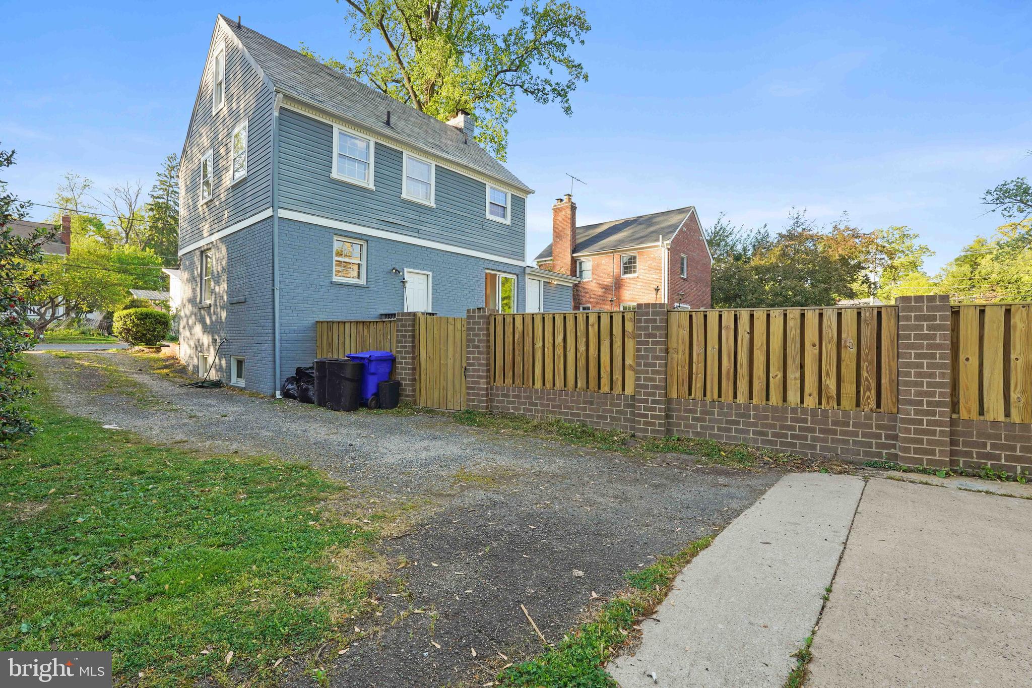 1910 ELKHART STREET
