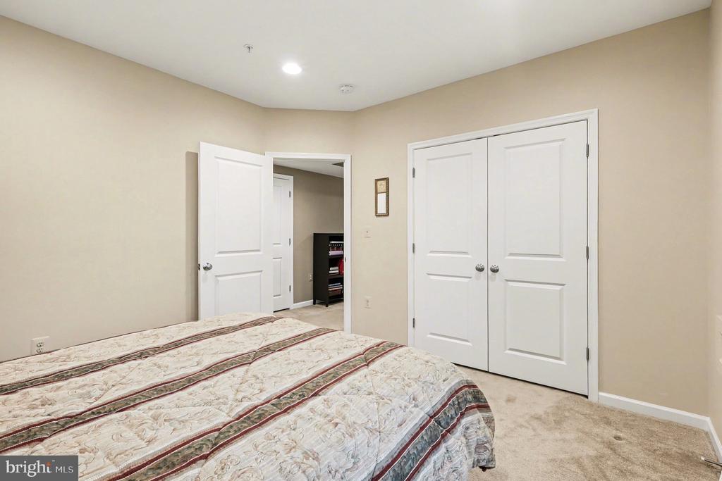 13212 MOONLIGHT TRAIL DRIVE