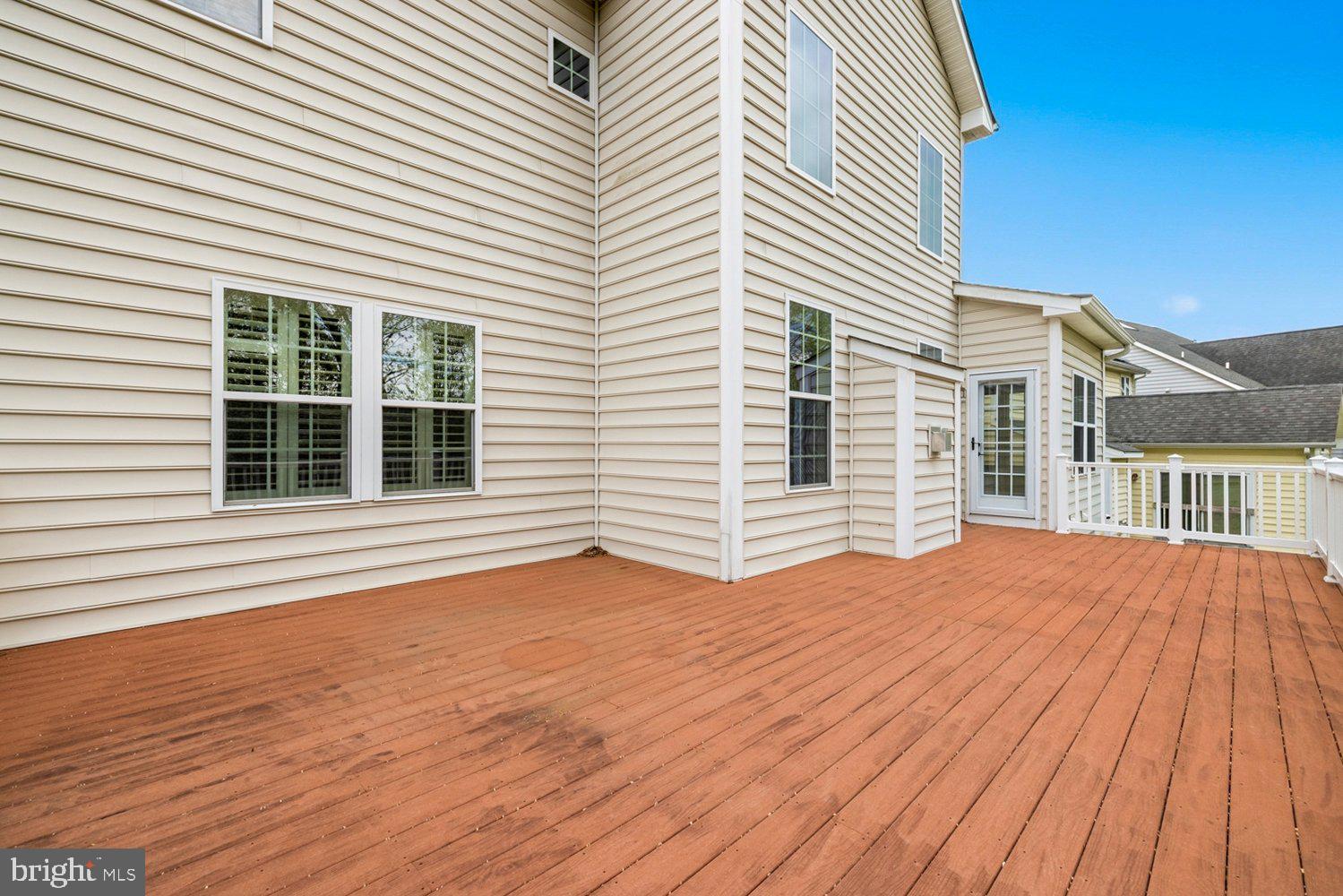 23004 SYCAMORE FARM DRIVE