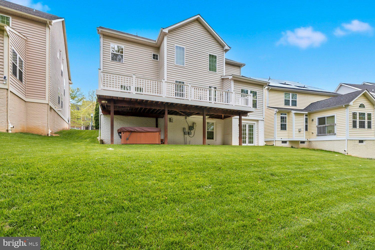 23004 SYCAMORE FARM DRIVE