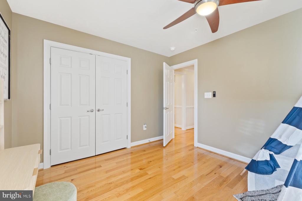 23004 SYCAMORE FARM DRIVE