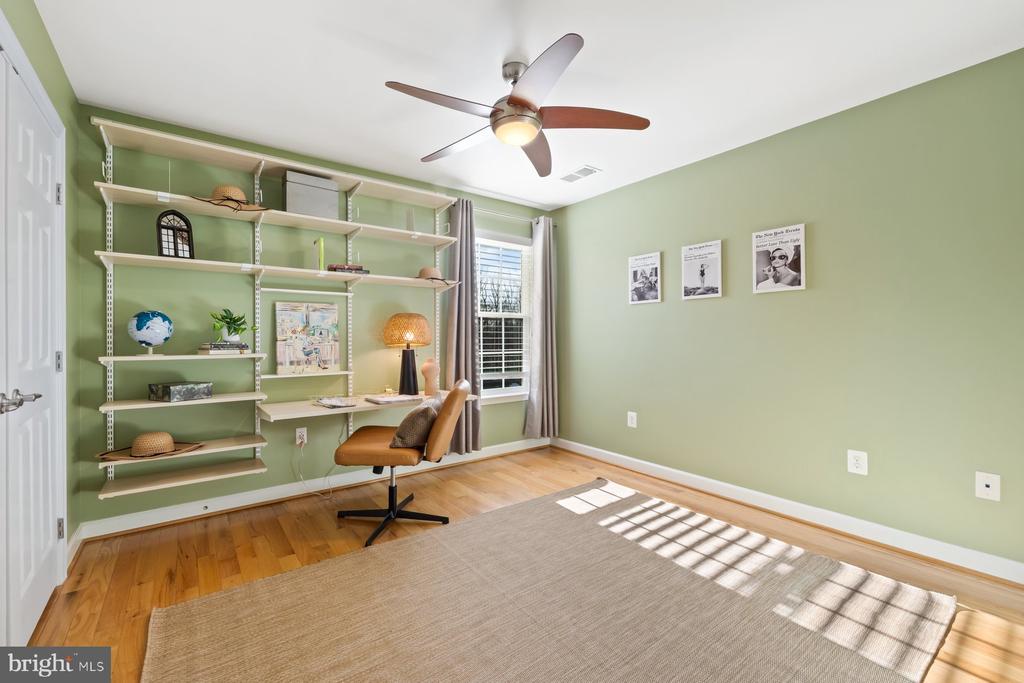 23004 SYCAMORE FARM DRIVE