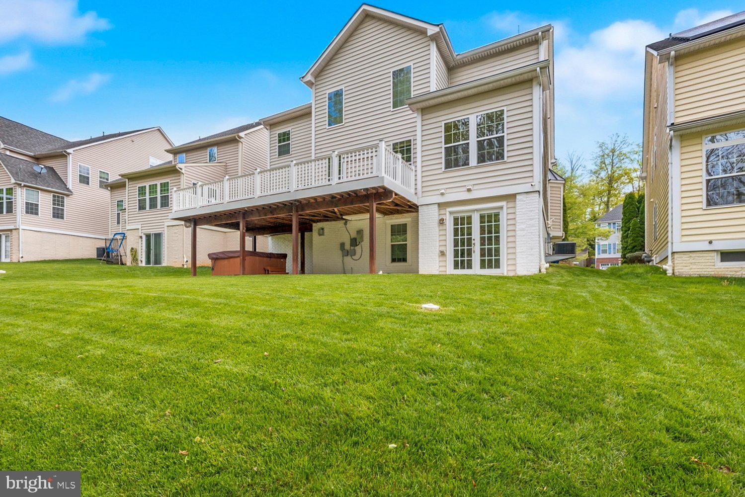 23004 SYCAMORE FARM DRIVE