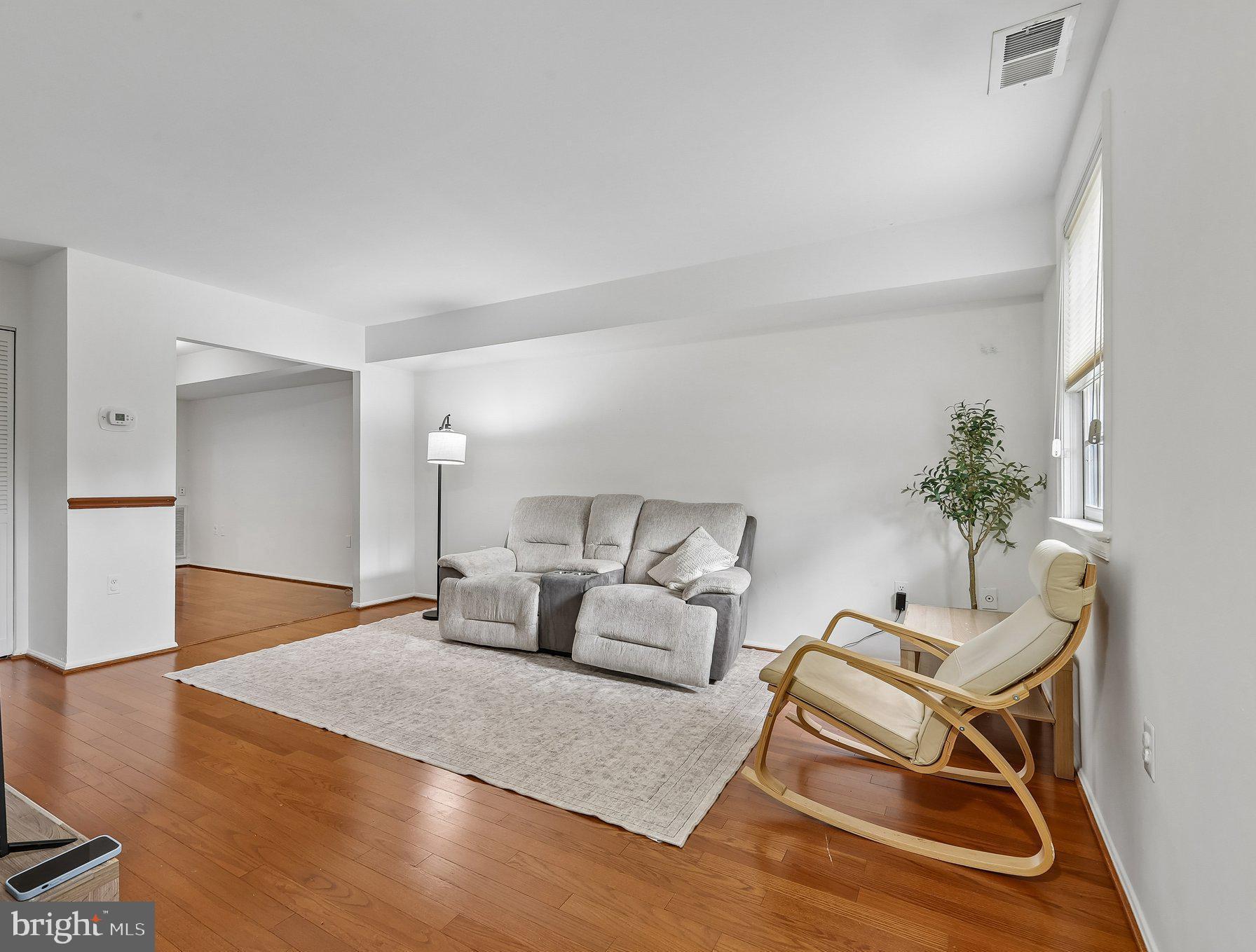 734 AZALEA DRIVE 11-734