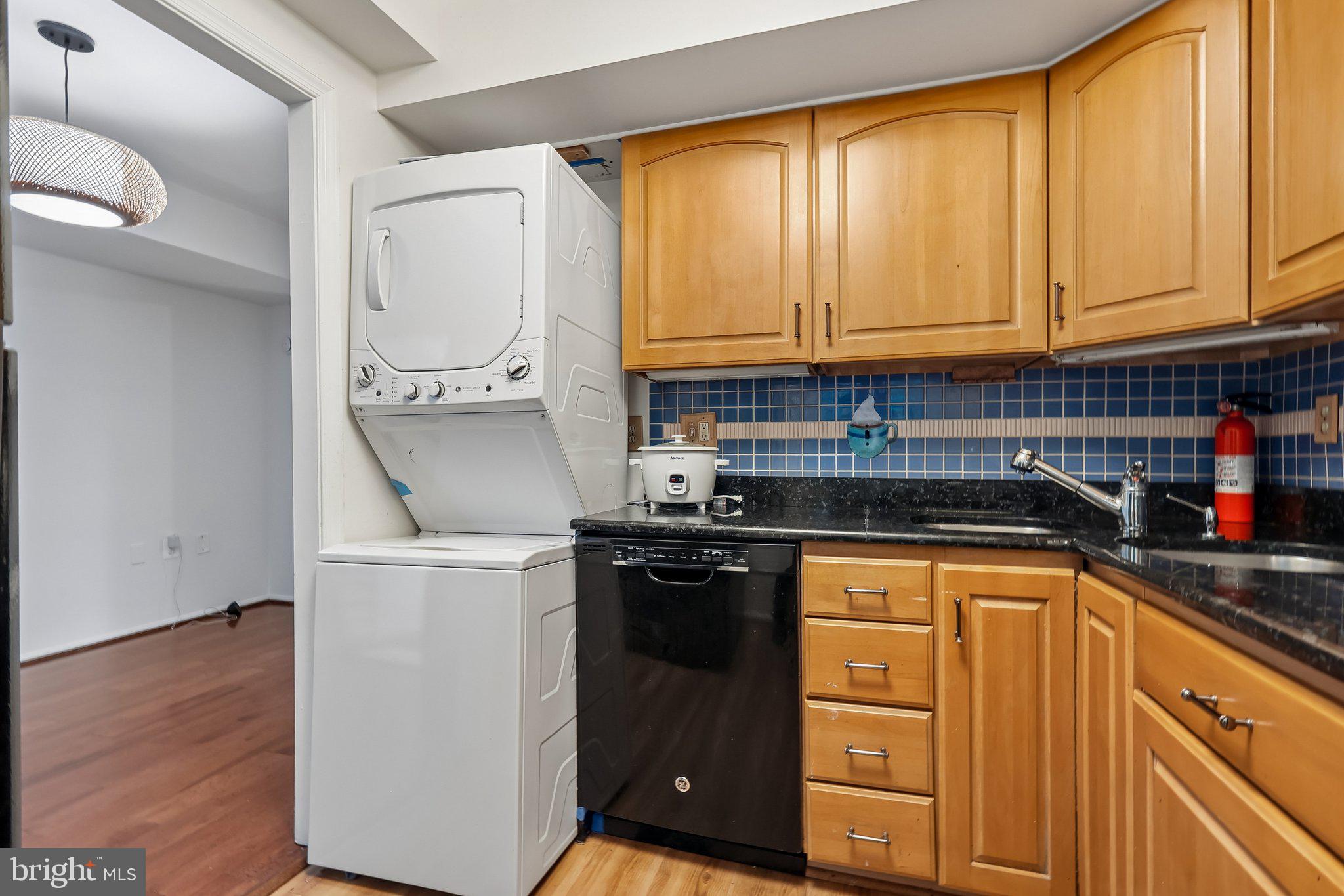 734 AZALEA DRIVE 11-734