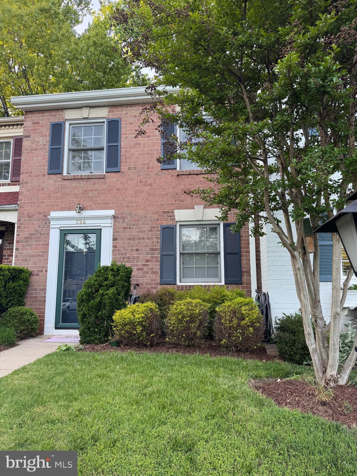 734 AZALEA DRIVE 11-734