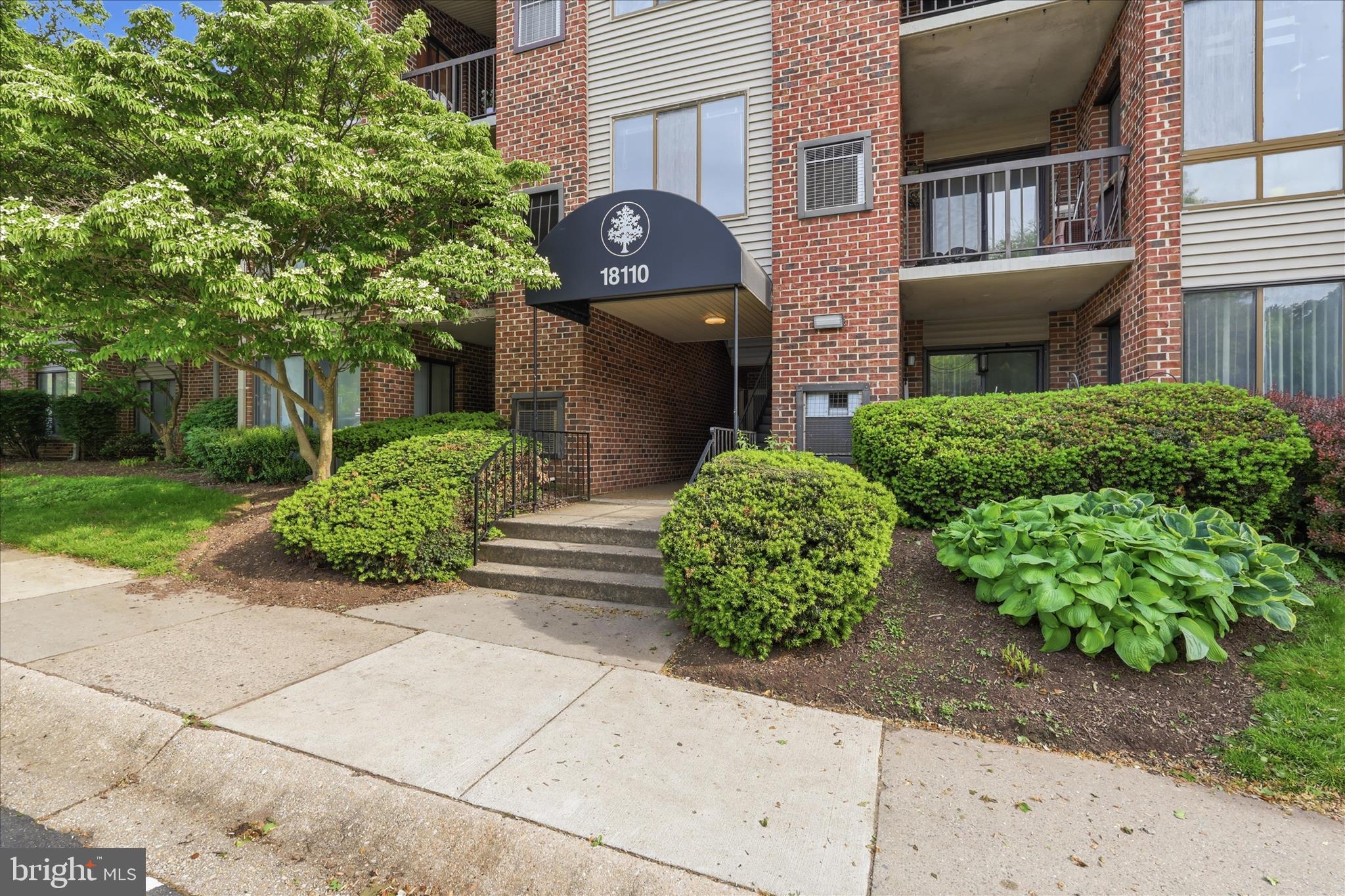 18110 CHALET DRIVE 104