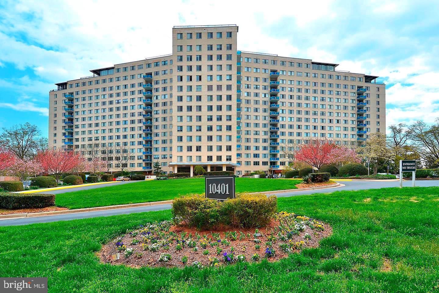 10401 GROSVENOR PLACE 524