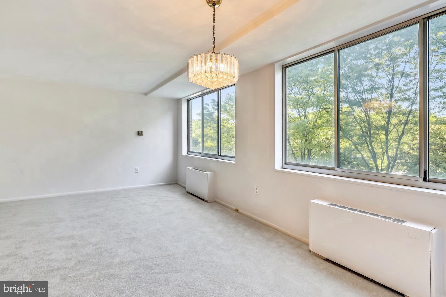 10401 GROSVENOR PLACE 524