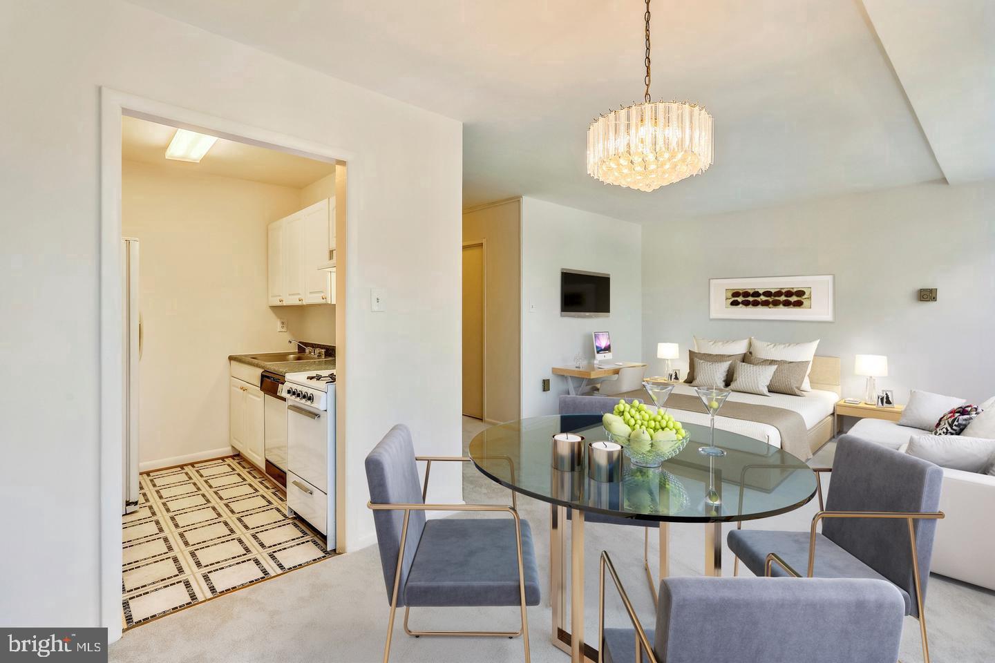 10401 GROSVENOR PLACE 524
