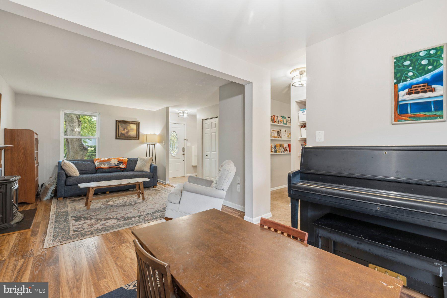 21 NICKELBY COURT