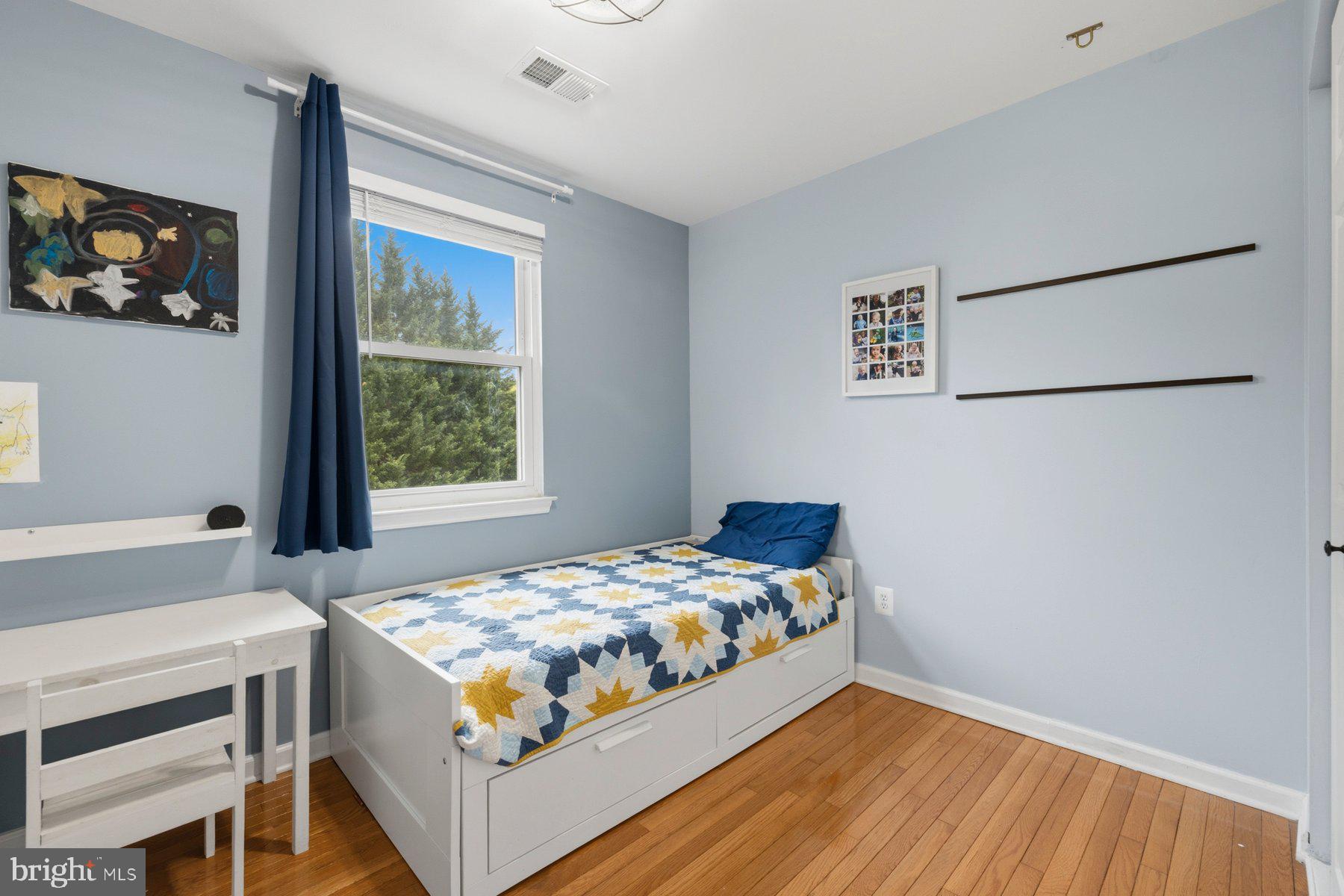 21 NICKELBY COURT