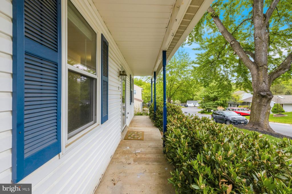 21 NICKELBY COURT