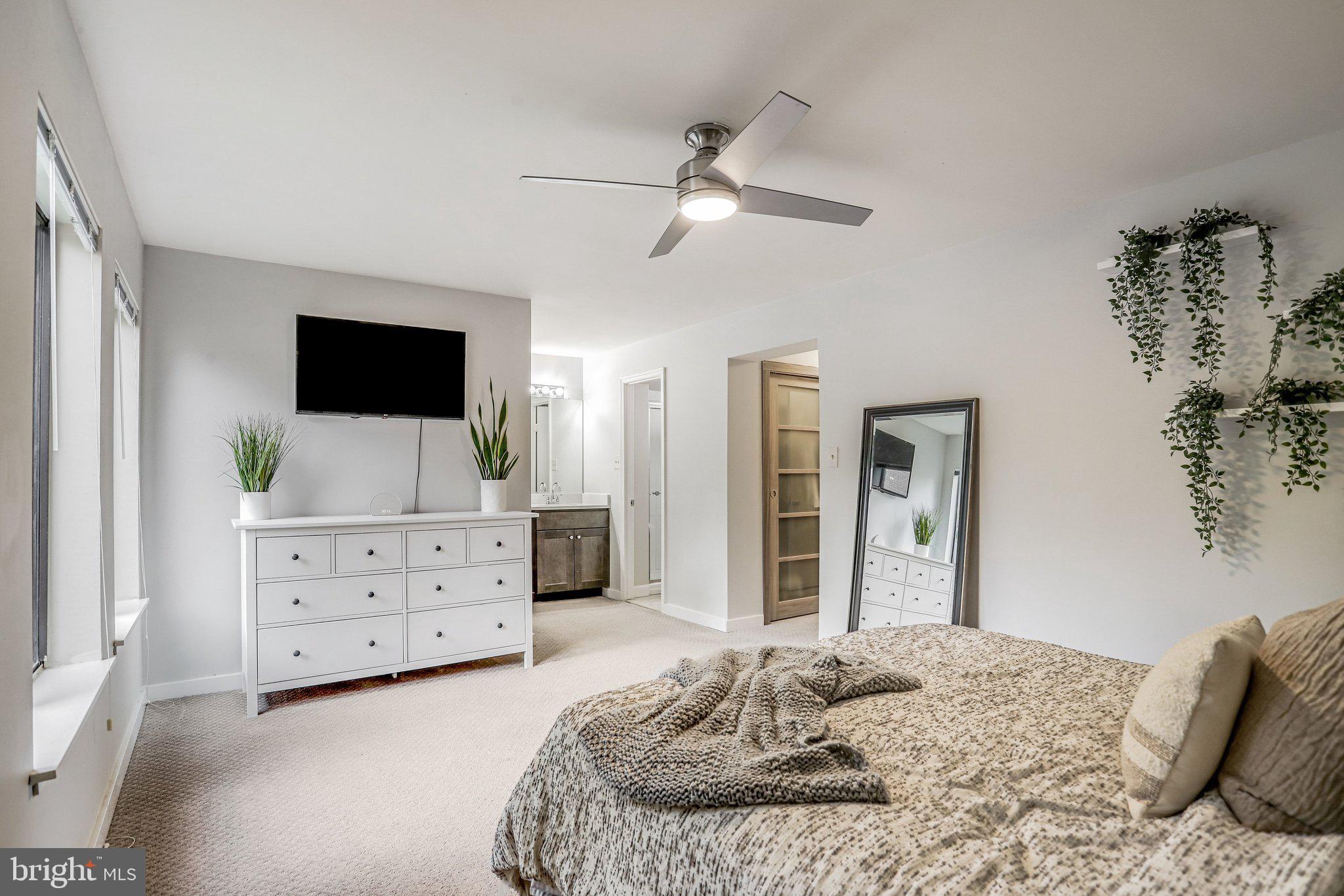 11305 COMMONWEALTH DRIVE 201