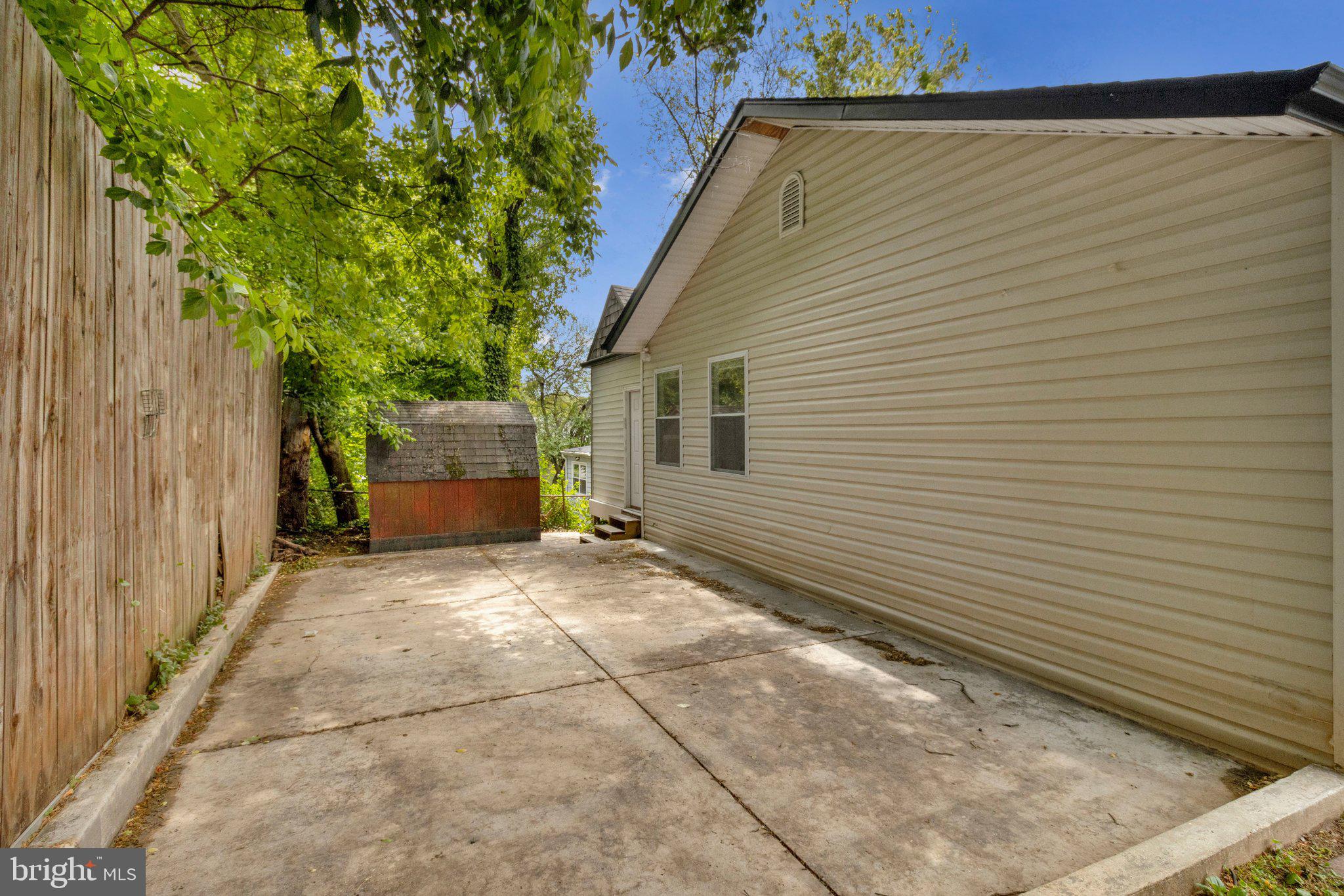 11515 GOODLOE ROAD