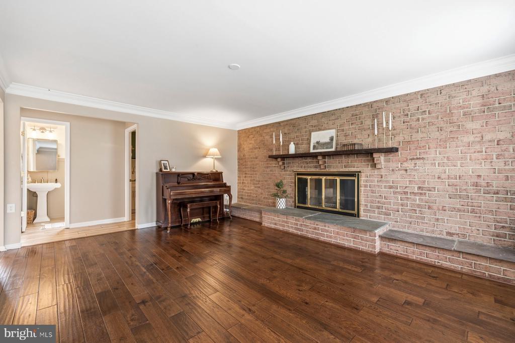 14212 ANSTED ROAD