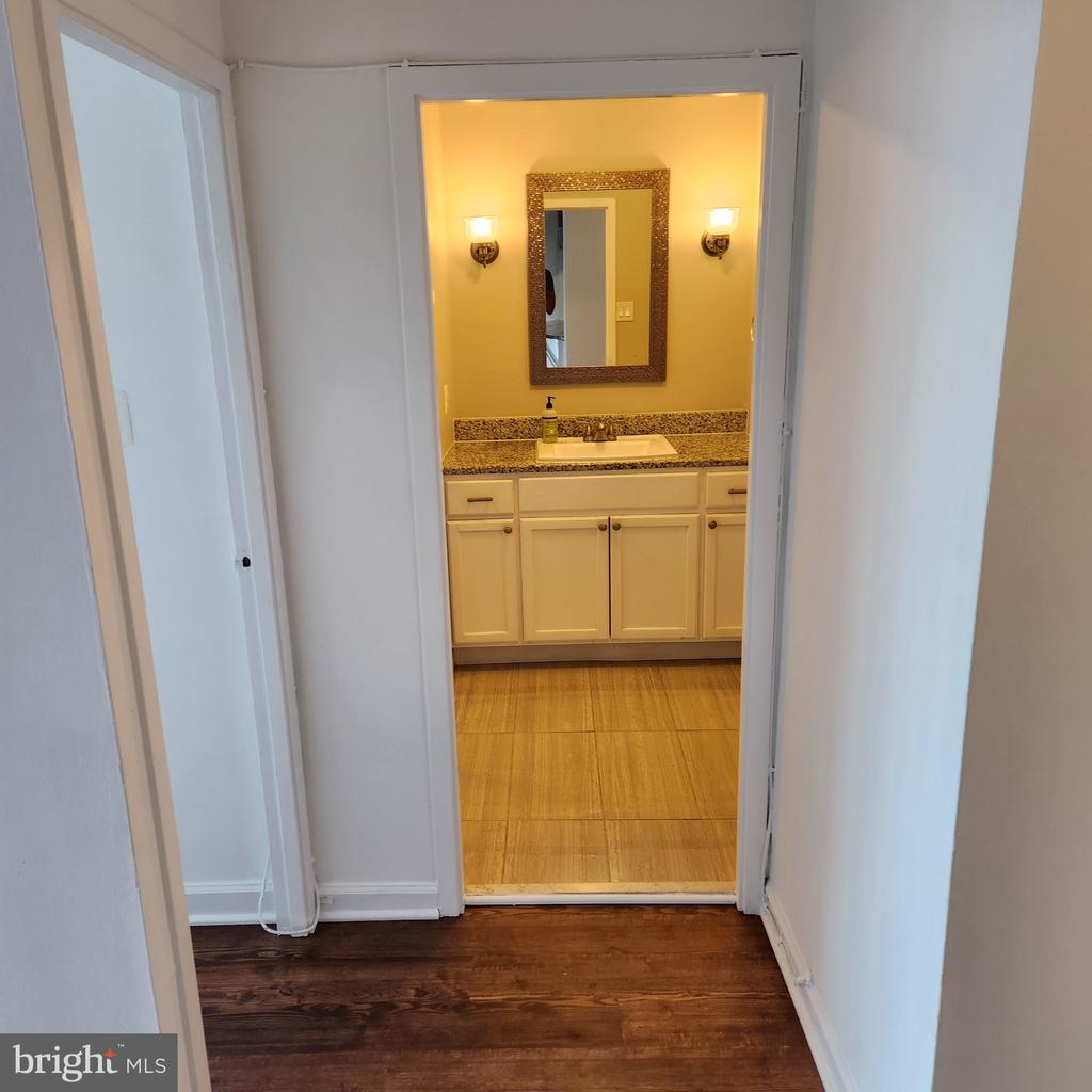 11801 ROCKVILLE PIKE 709
