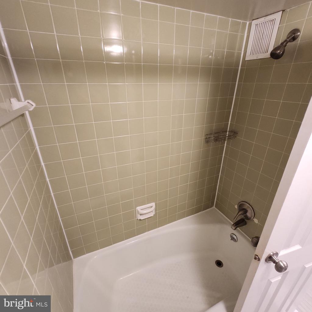 11801 ROCKVILLE PIKE 709
