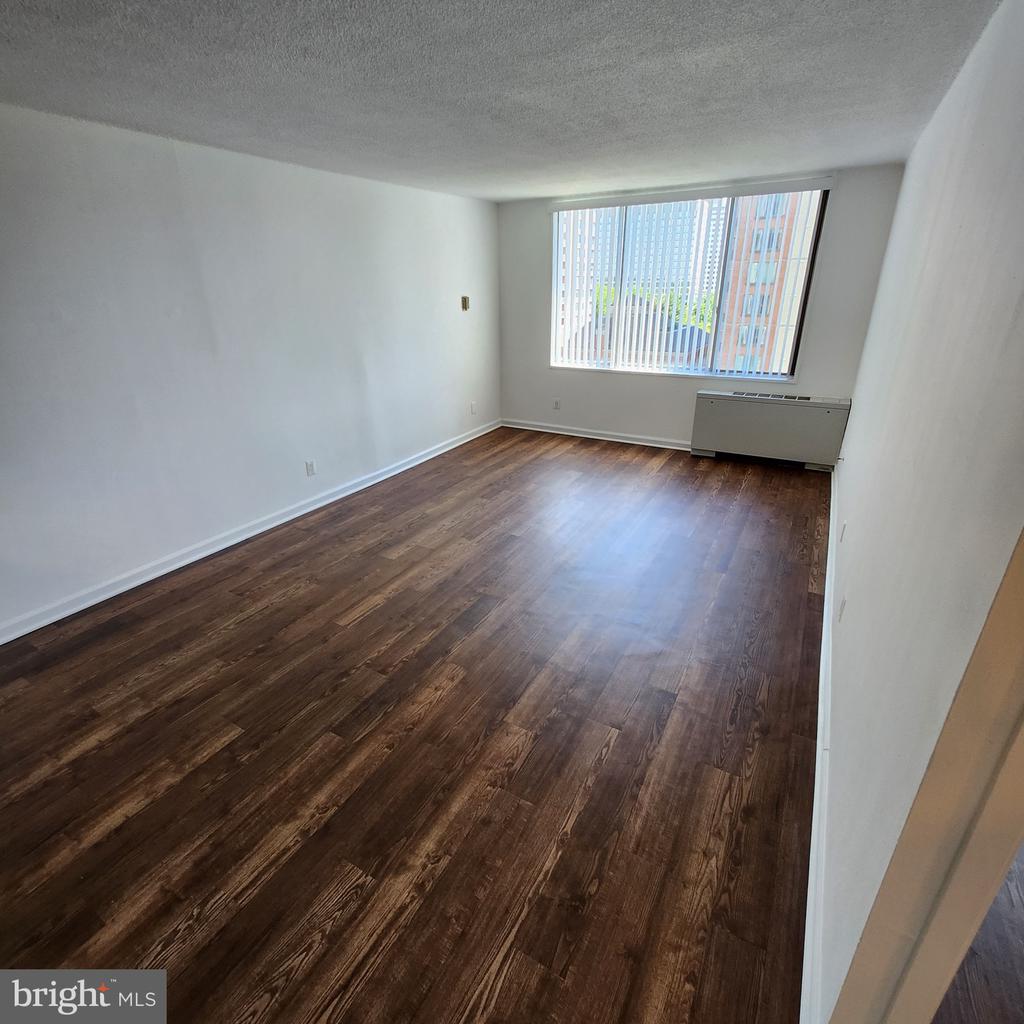 11801 ROCKVILLE PIKE 709