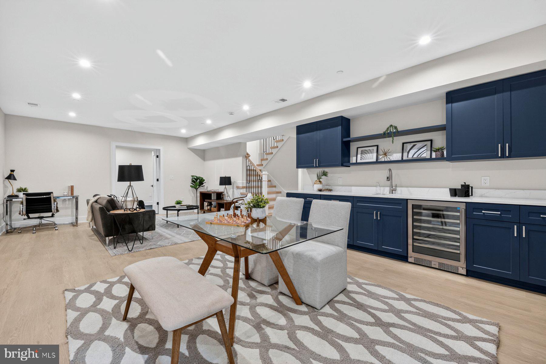 5015 CUSHING DRIVE