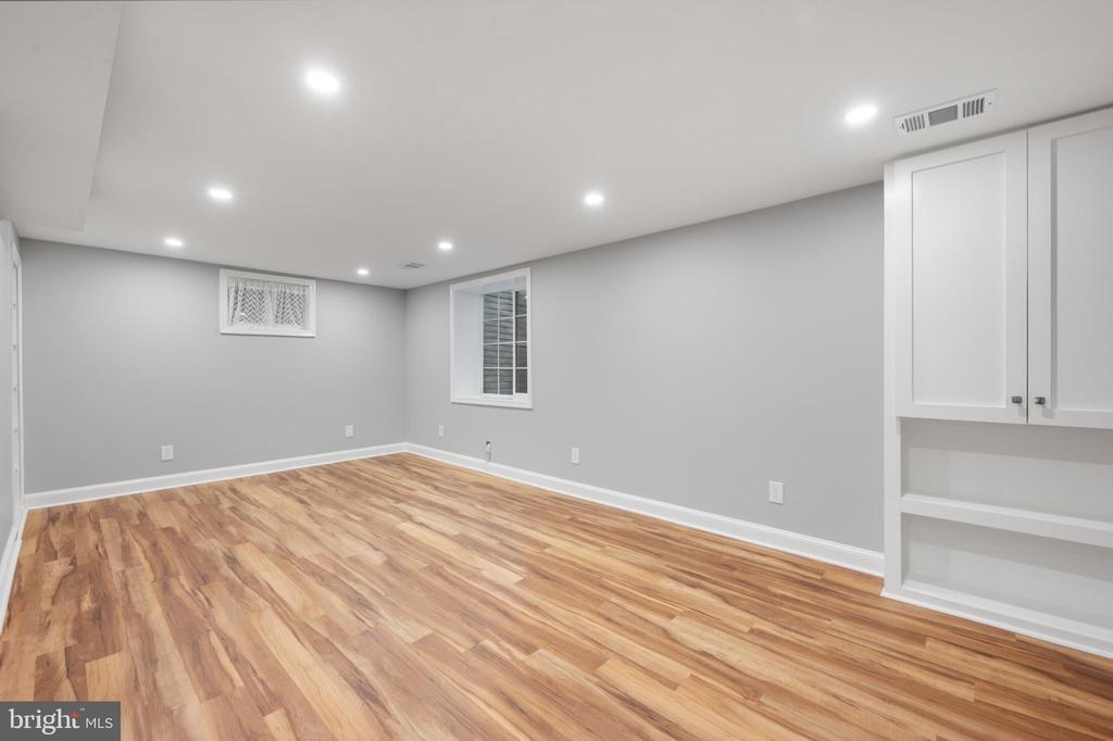 4513 PULLER DRIVE