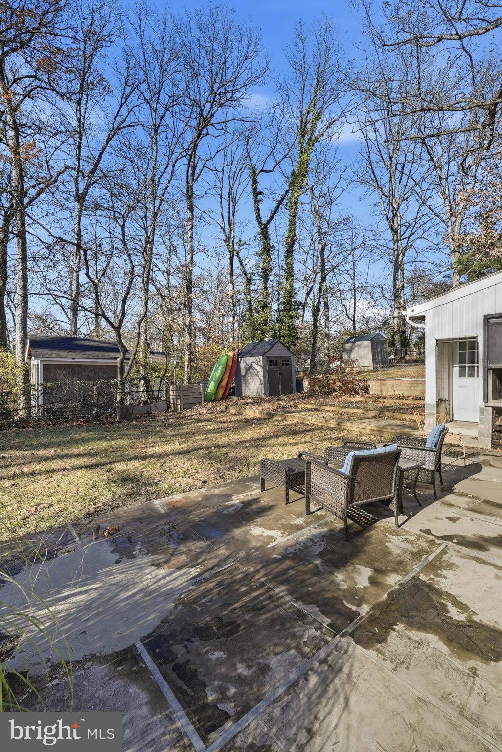 8712 GEREN ROAD