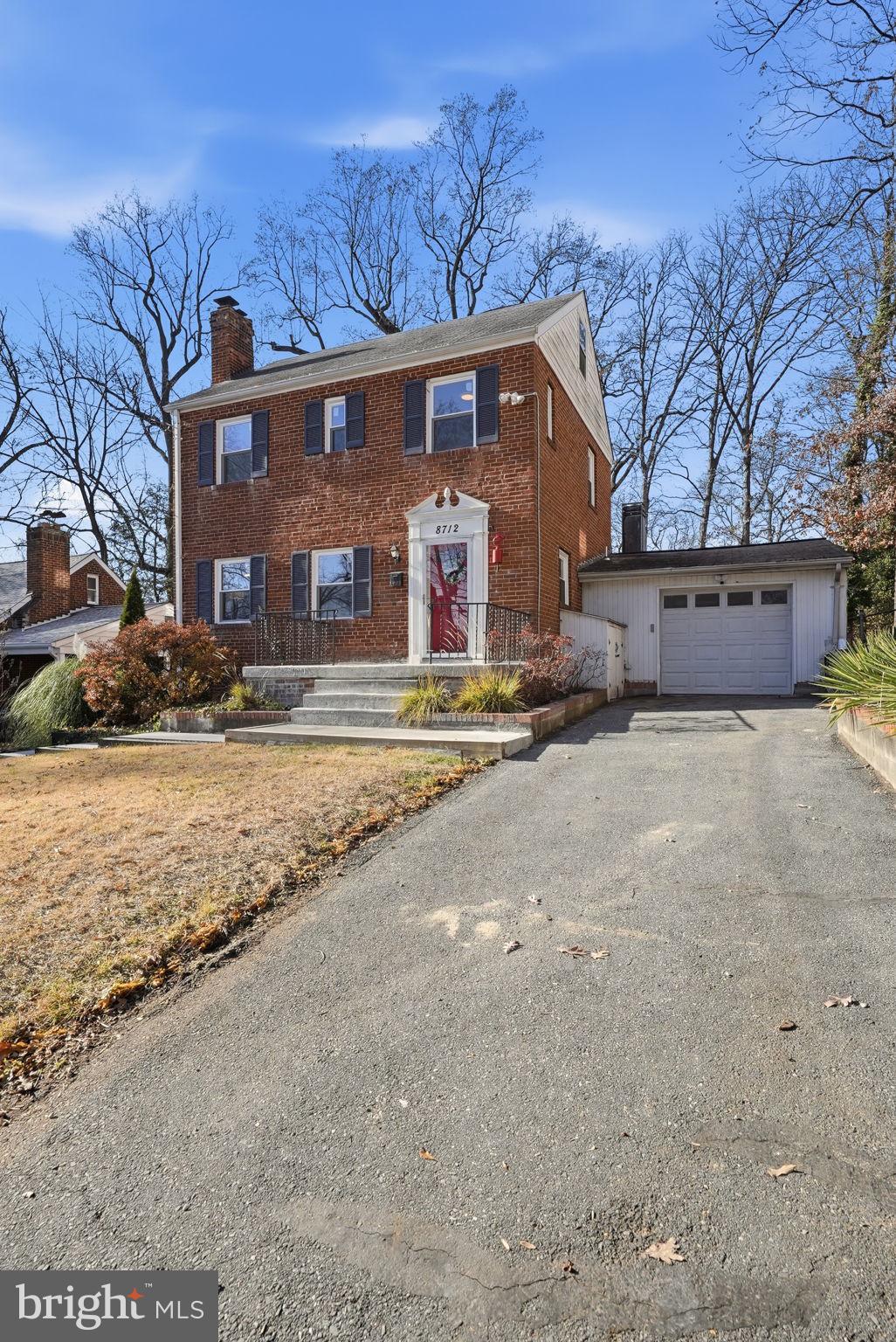 8712 GEREN ROAD